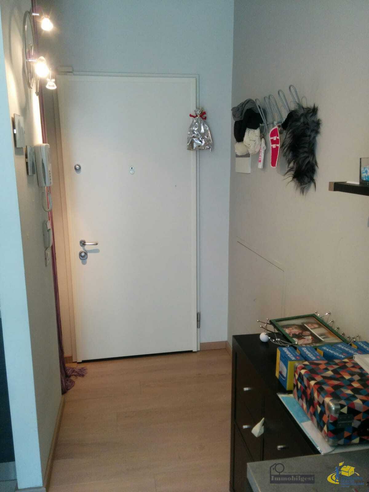 Bilocale con box in strada casa bianca 42, Parma