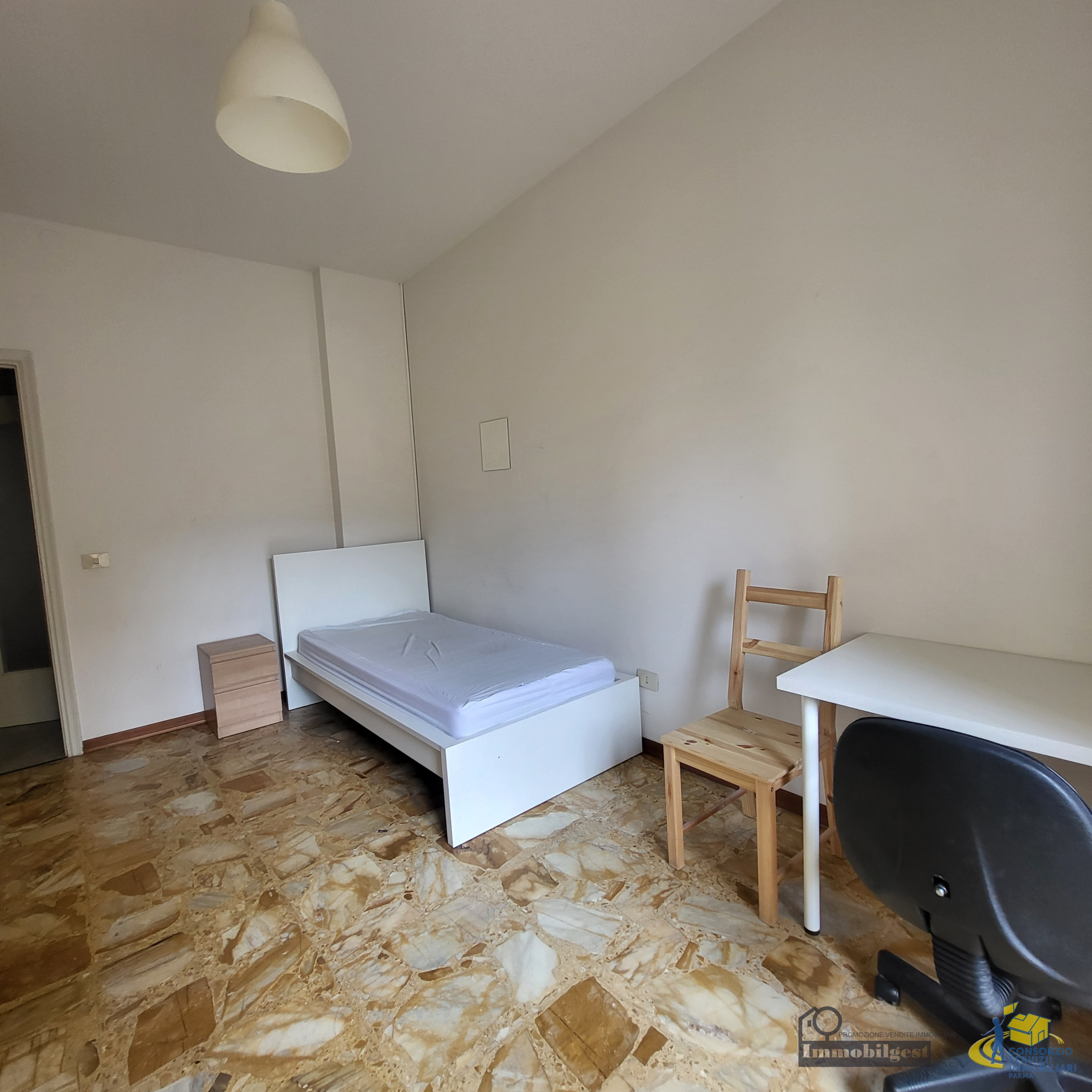 Appartamento da ristrutturare in strada aurelio saffi 14, Parma