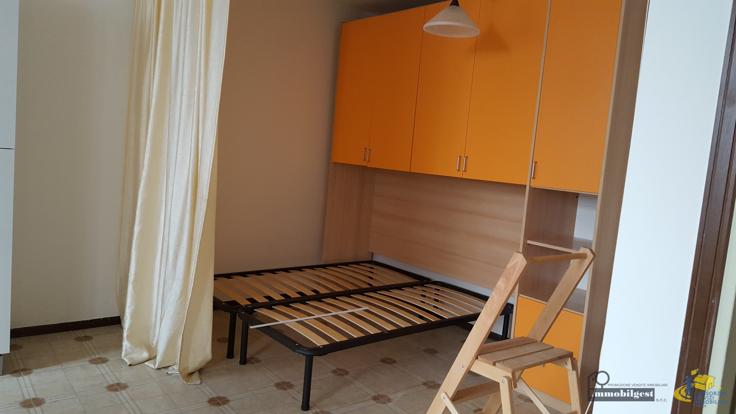 Monolocale da ristrutturare in borgo guazzo 33, Parma