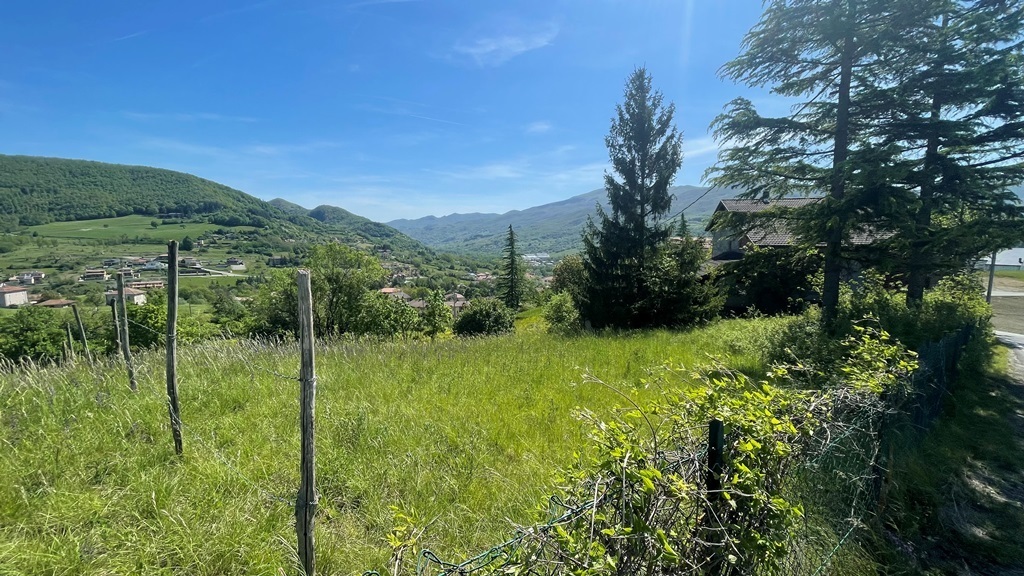 Rustico con giardino in via della repubblica 88, Borgo Val di Taro