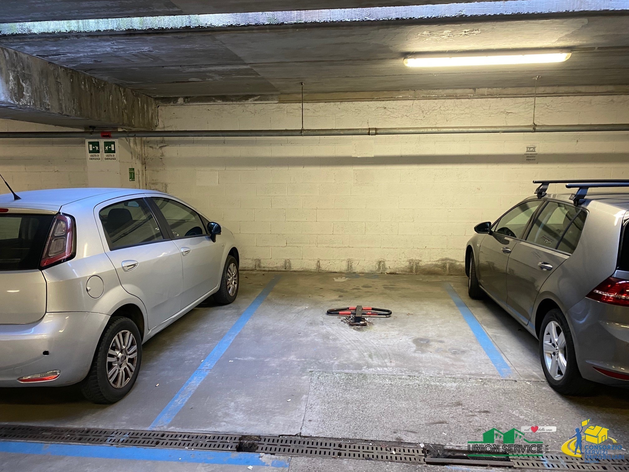 Box/Garage 12mq in vendita in viale antonio fratti, Parma