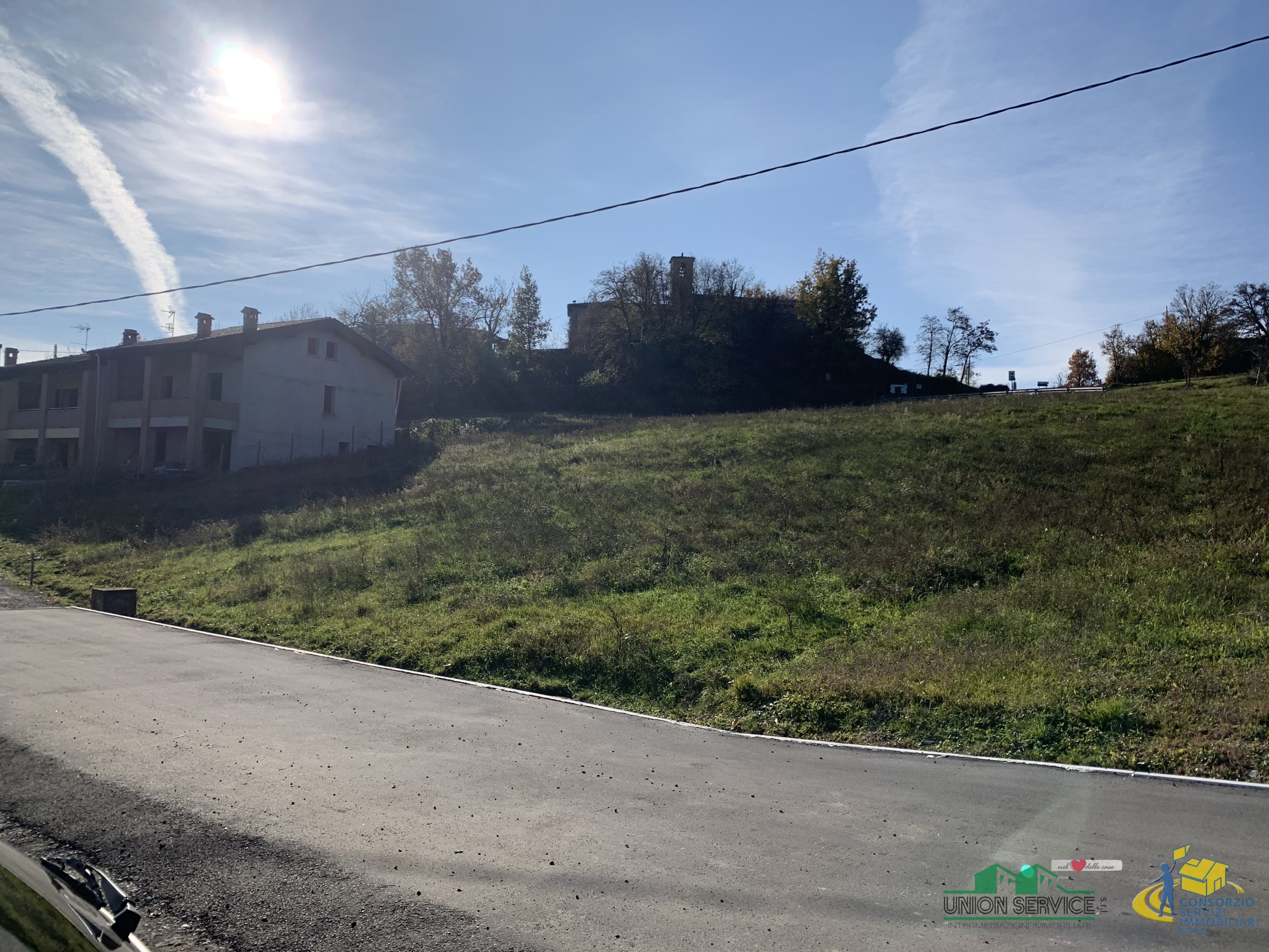 Terreno Edificabile con giardino a Langhirano