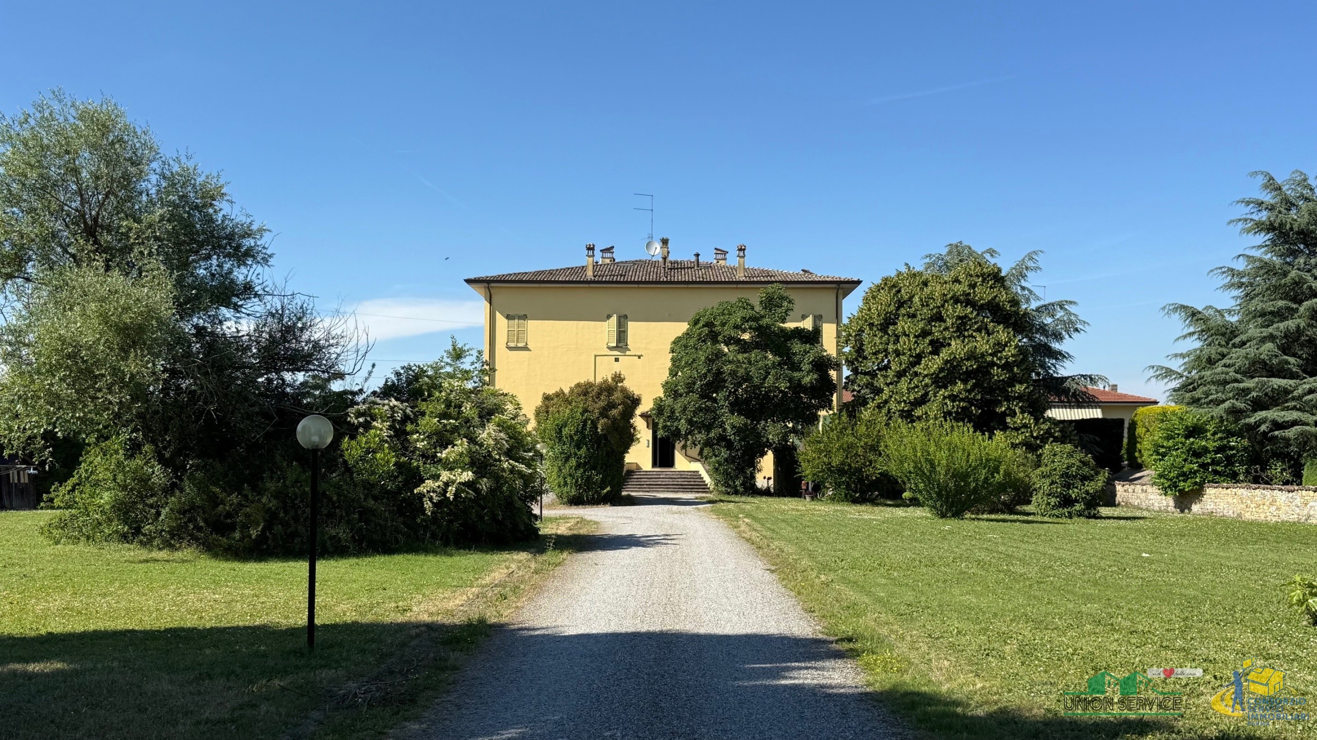 Quadrilocale con giardino in via dei gelsi 6, Collecchio
