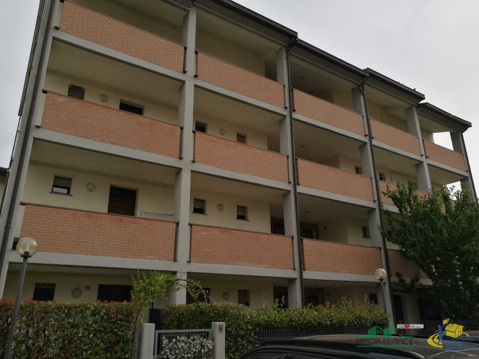 Bilocale in vendita in strada cartiera 12, Parma