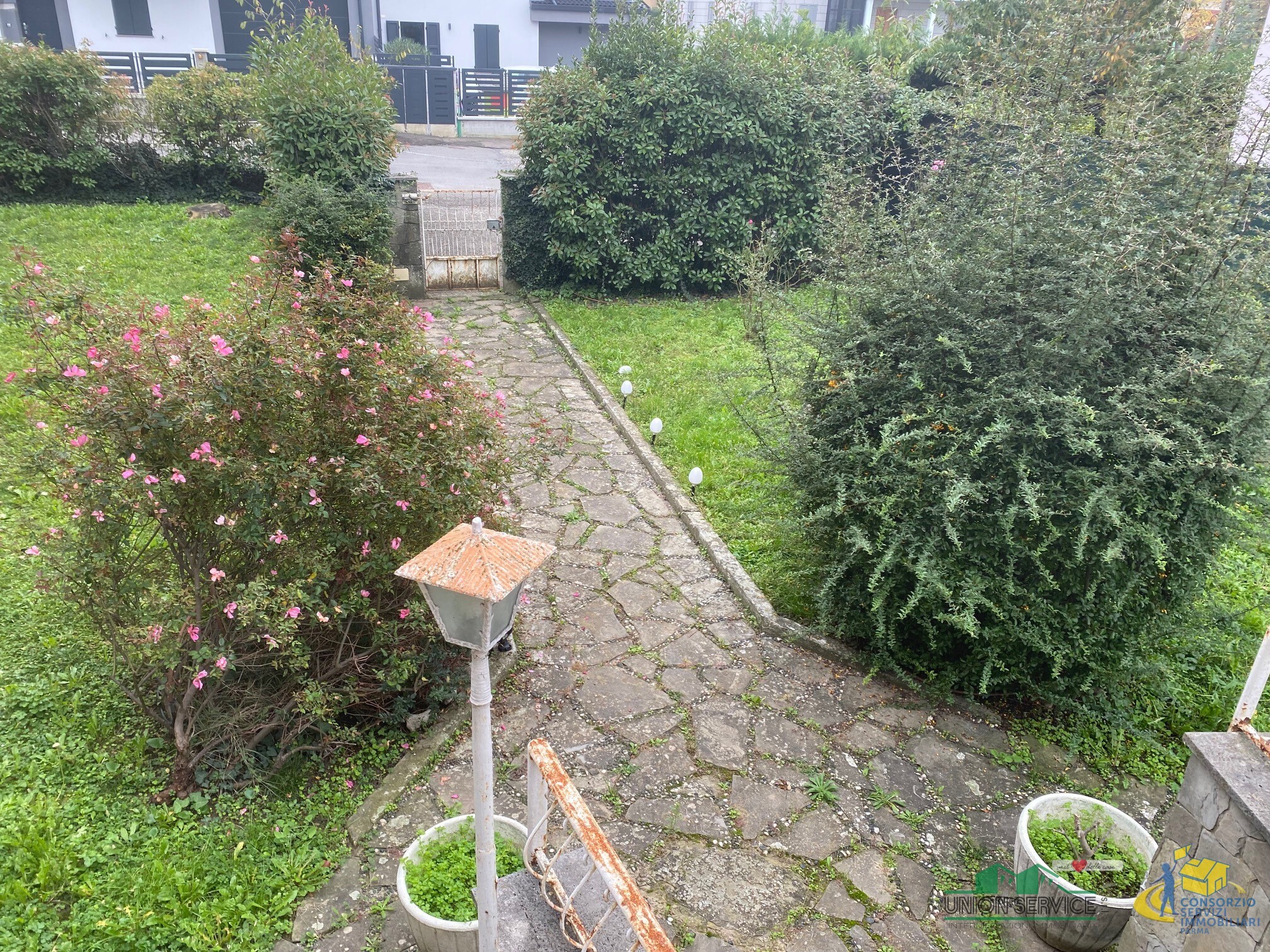 Casa indipendente con giardino in via carducci 3, Medesano