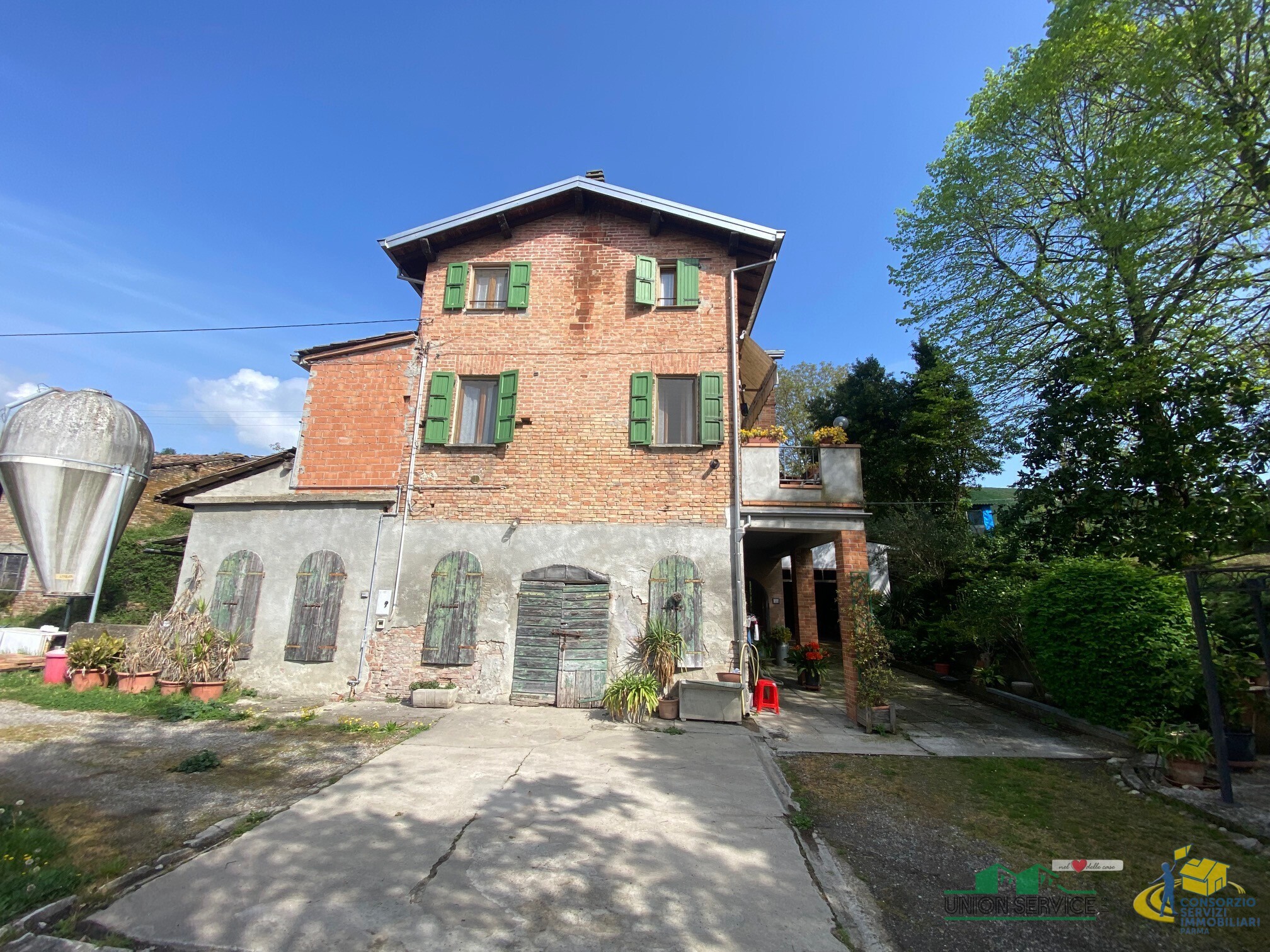 Casa indipendente con giardino in strada per varano marchesi 37, Medesano