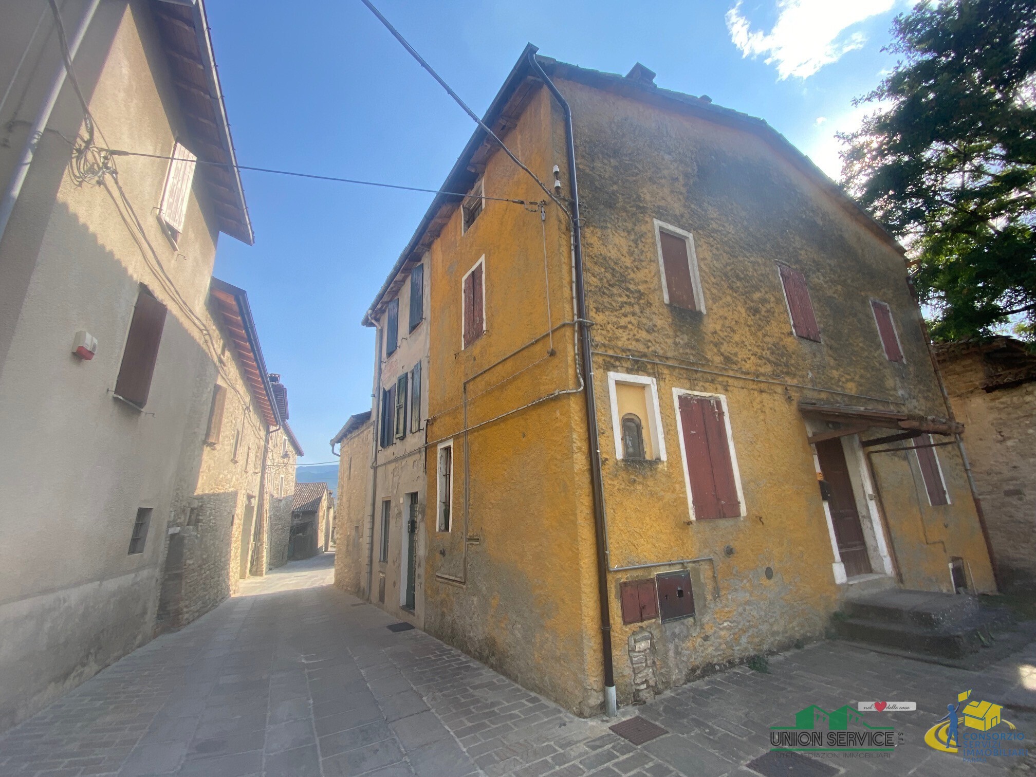 Casa indipendente da ristrutturare in strada della borgata 19, Terenzo