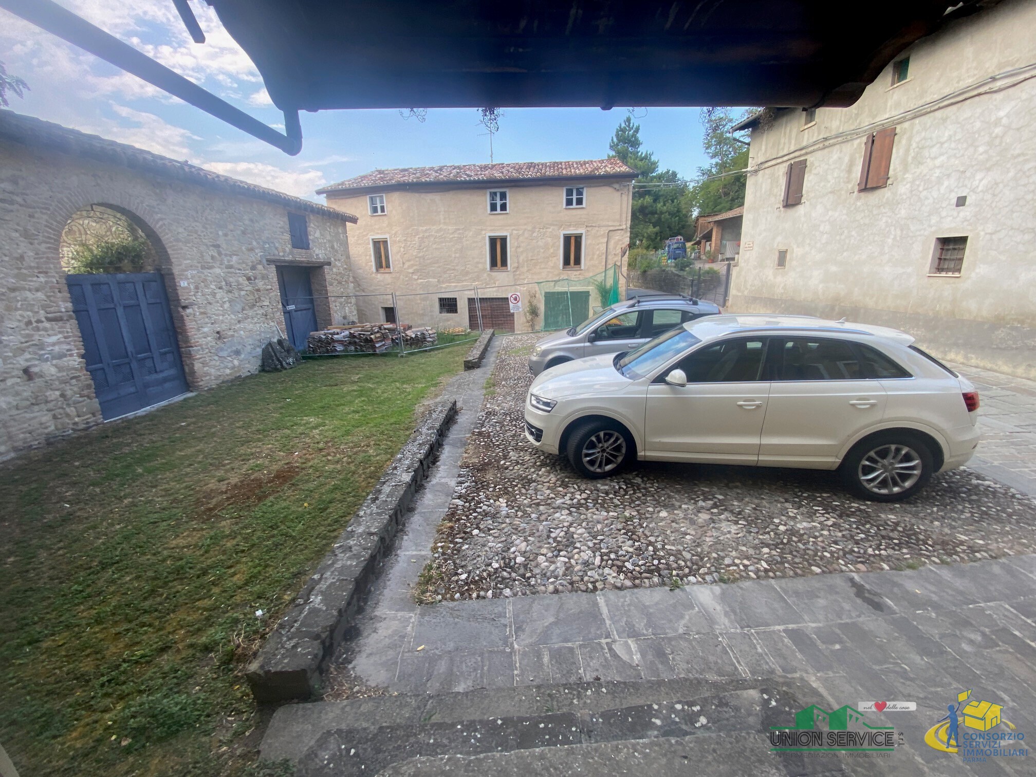 Casa indipendente da ristrutturare in strada della borgata 19, Terenzo