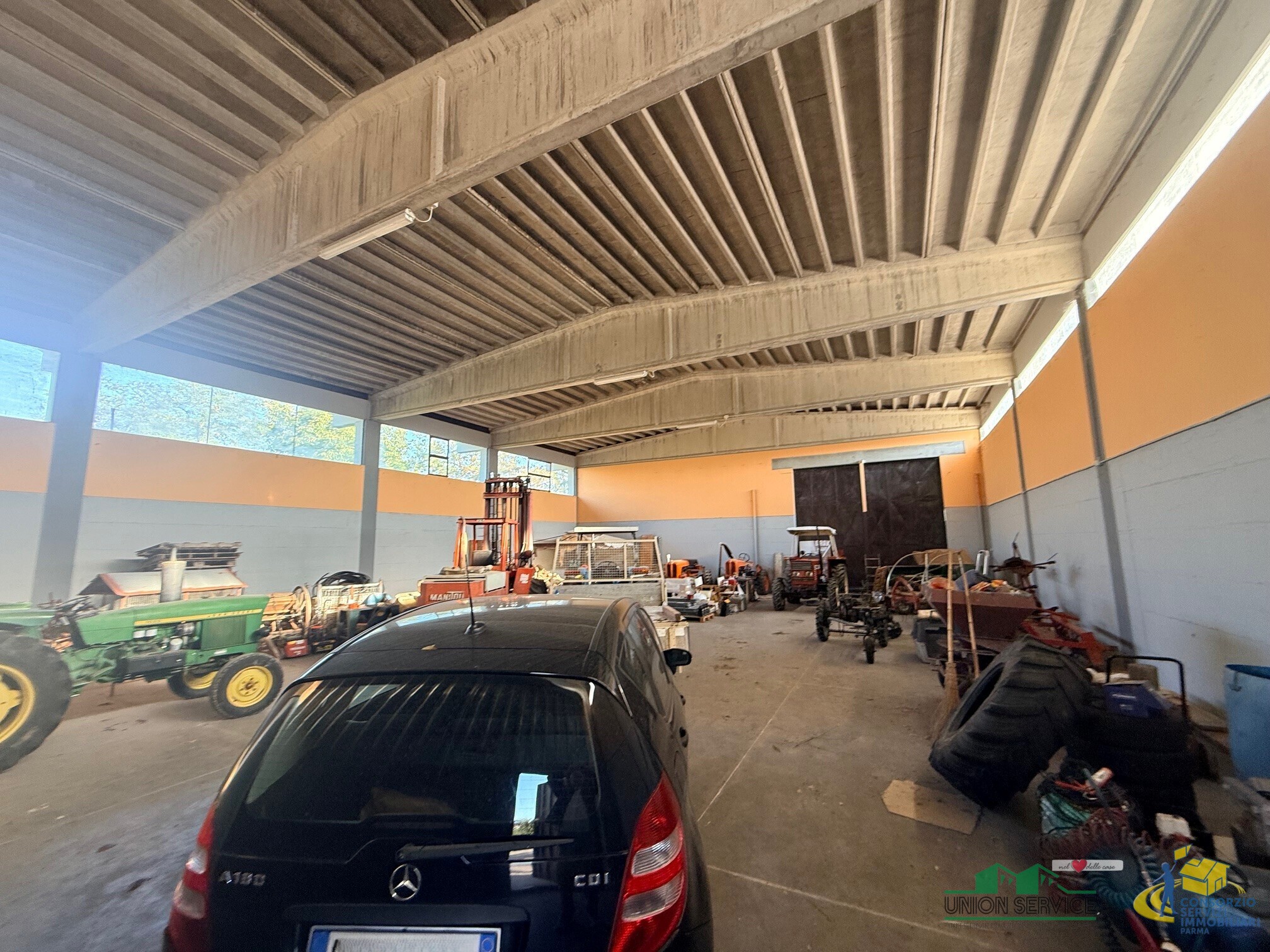 Magazzino in affitto in strada delle milane 10, Medesano