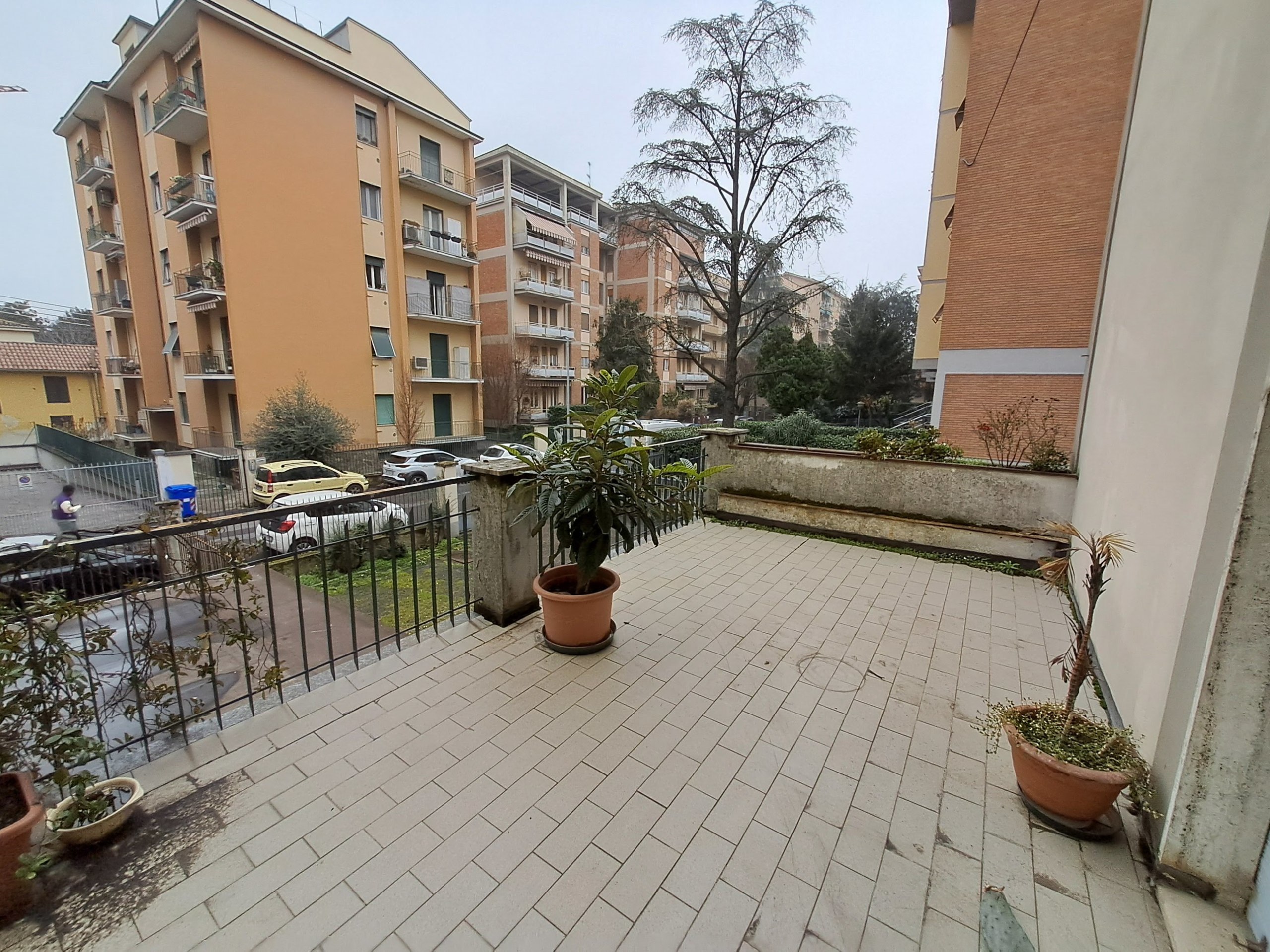Quadrilocale con terrazzo in strada antonio zarotto 32, Parma