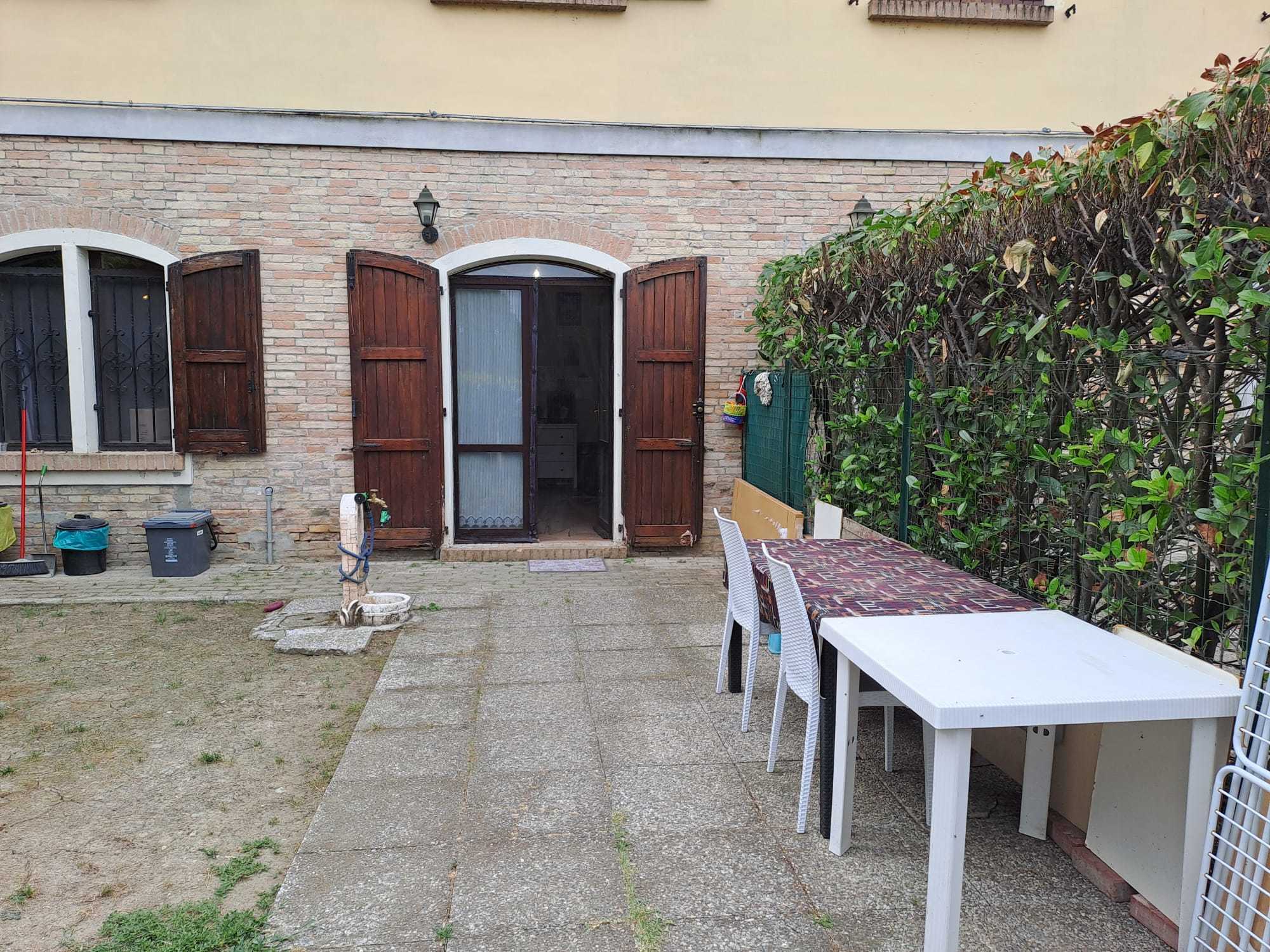 Bilocale con giardino in corte sant'andrea 4, Torrile