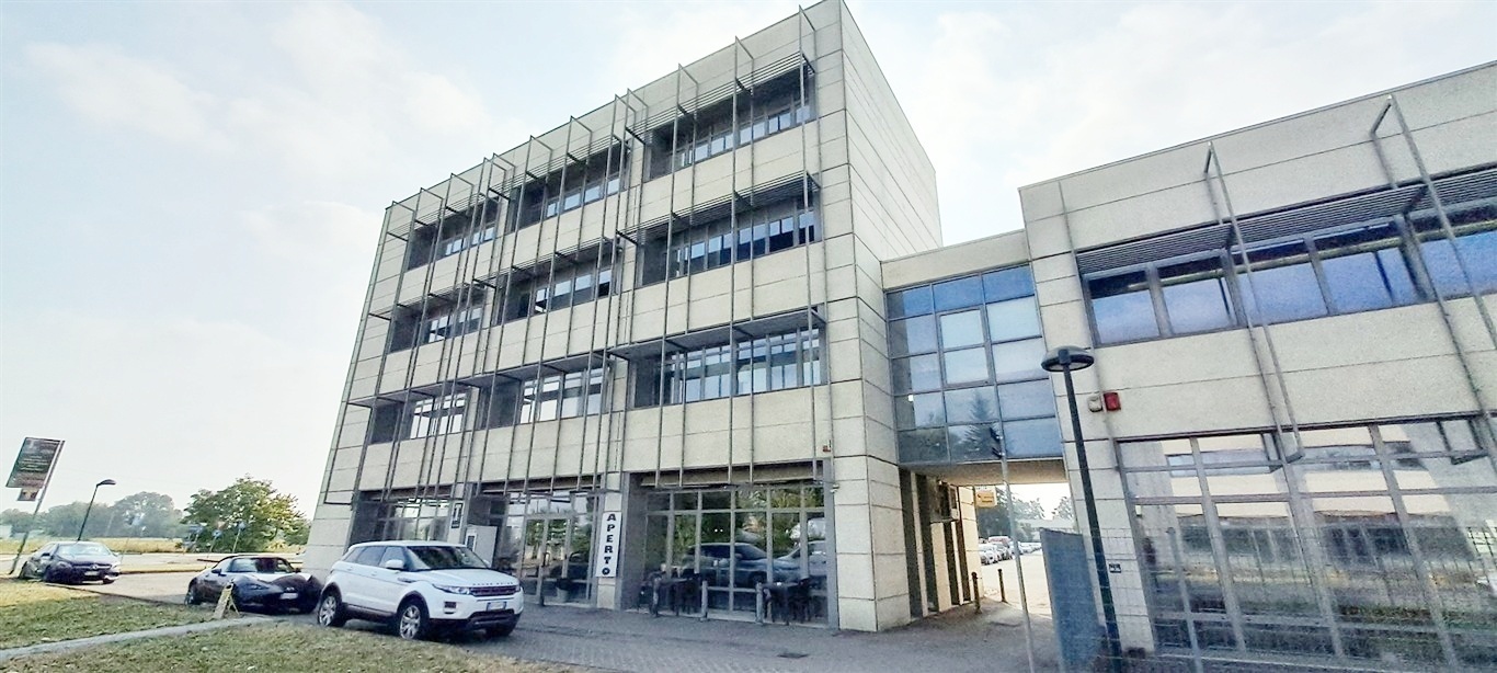 Ufficio nuovo in via mario fantelli 12, Parma