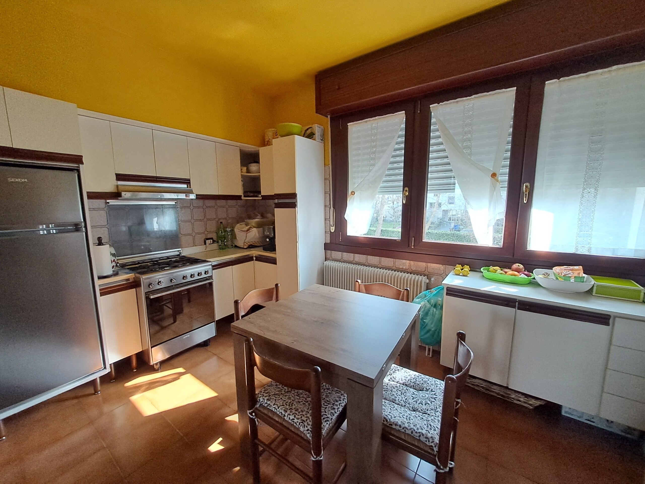 Trilocale con terrazzo in via passo di badignana 16, Parma