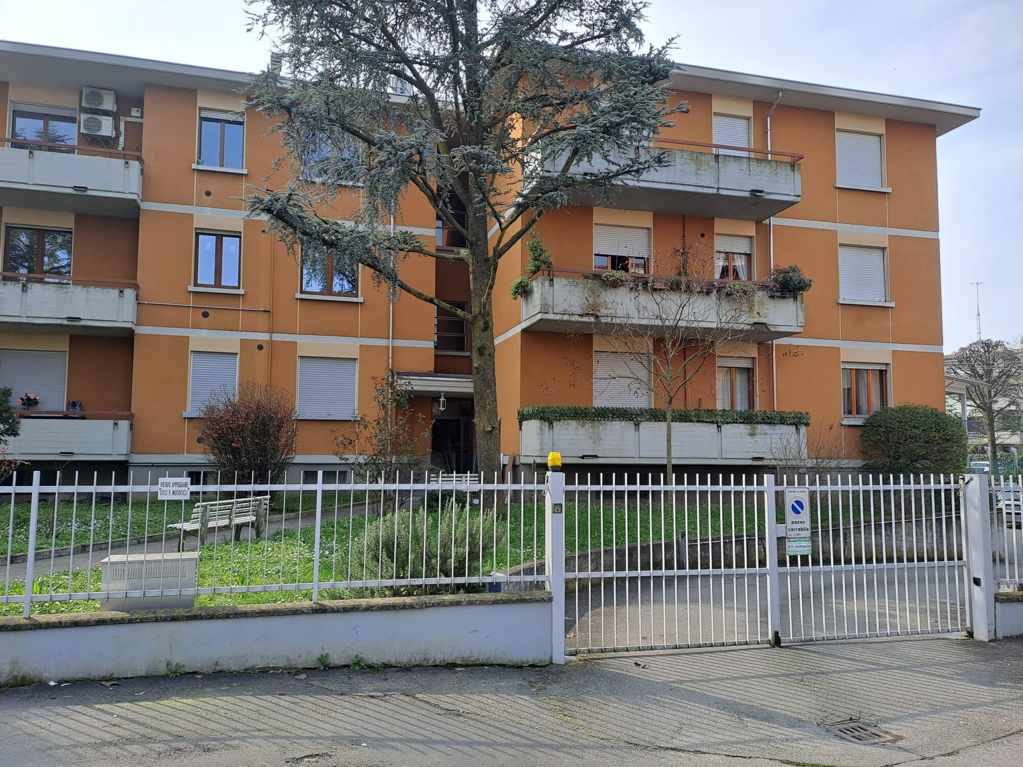 Trilocale con terrazzo in via ragazzi del '99 9, Parma