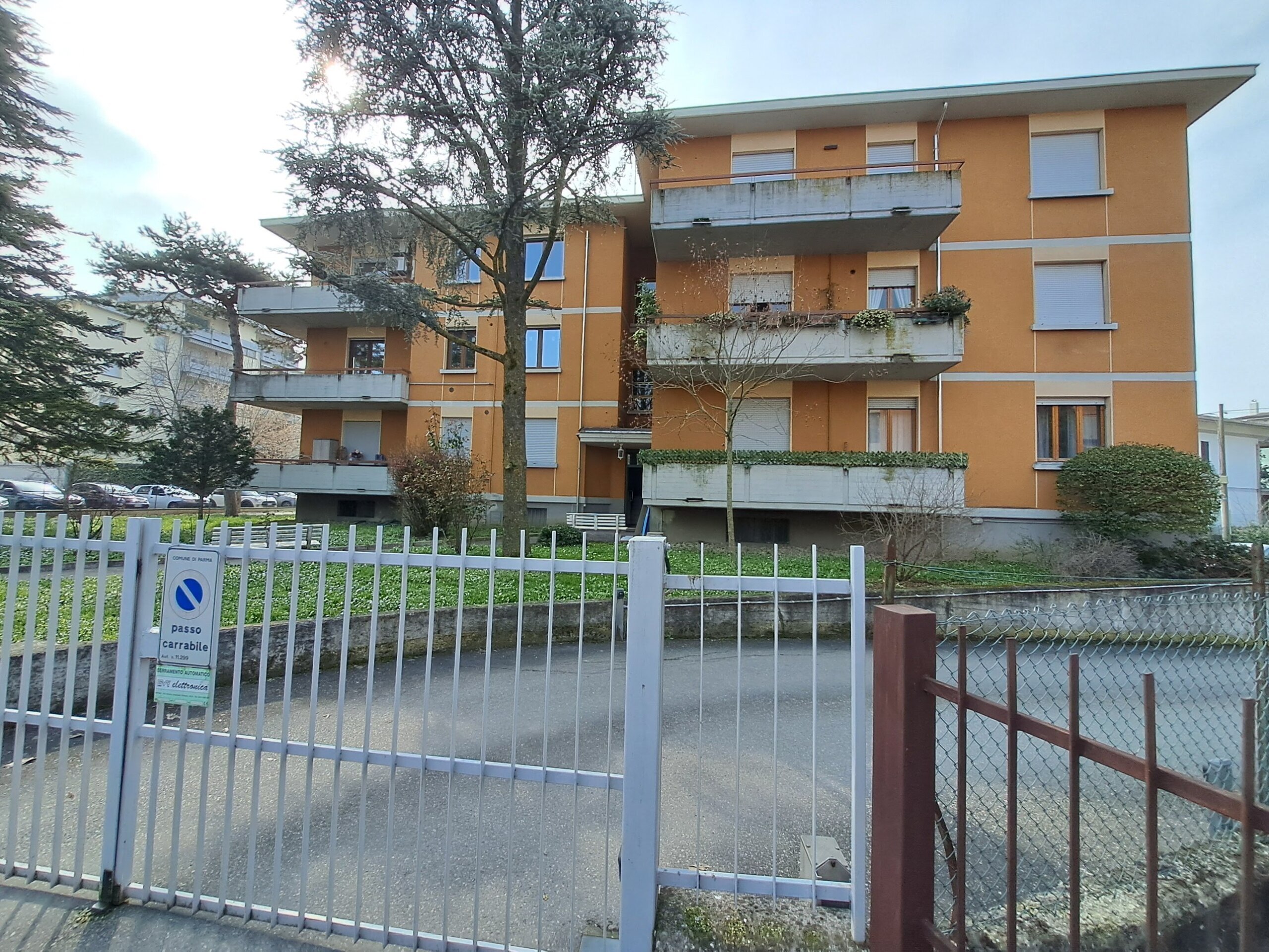 Trilocale con terrazzo in via ragazzi del '99 9, Parma