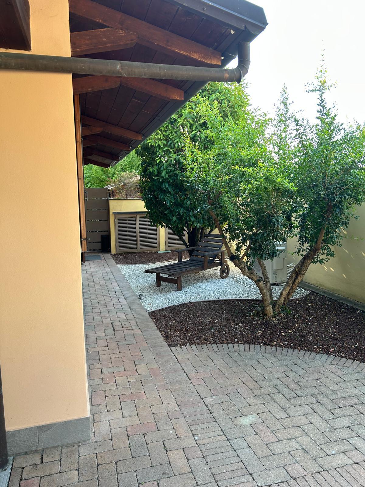 Casa indipendente con giardino in via augusto franzoj 6, Parma