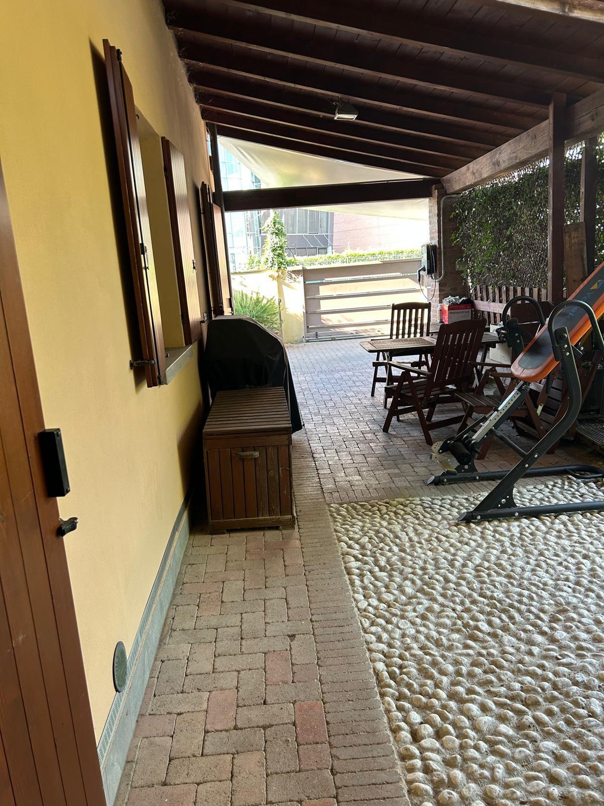 Casa indipendente con giardino in via augusto franzoj 6, Parma