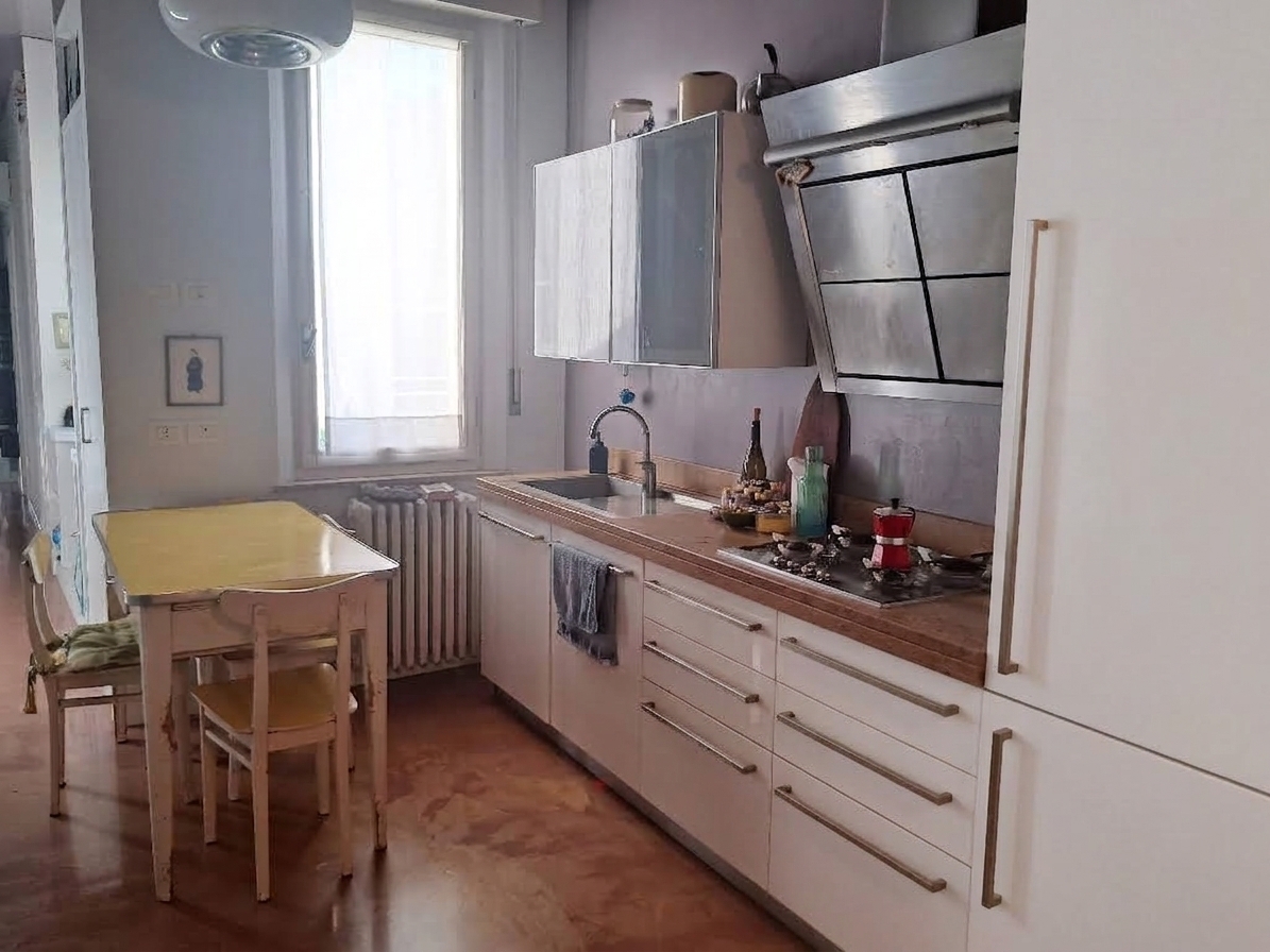 Trilocale in vendita in strada giovanni inzani 31, Parma