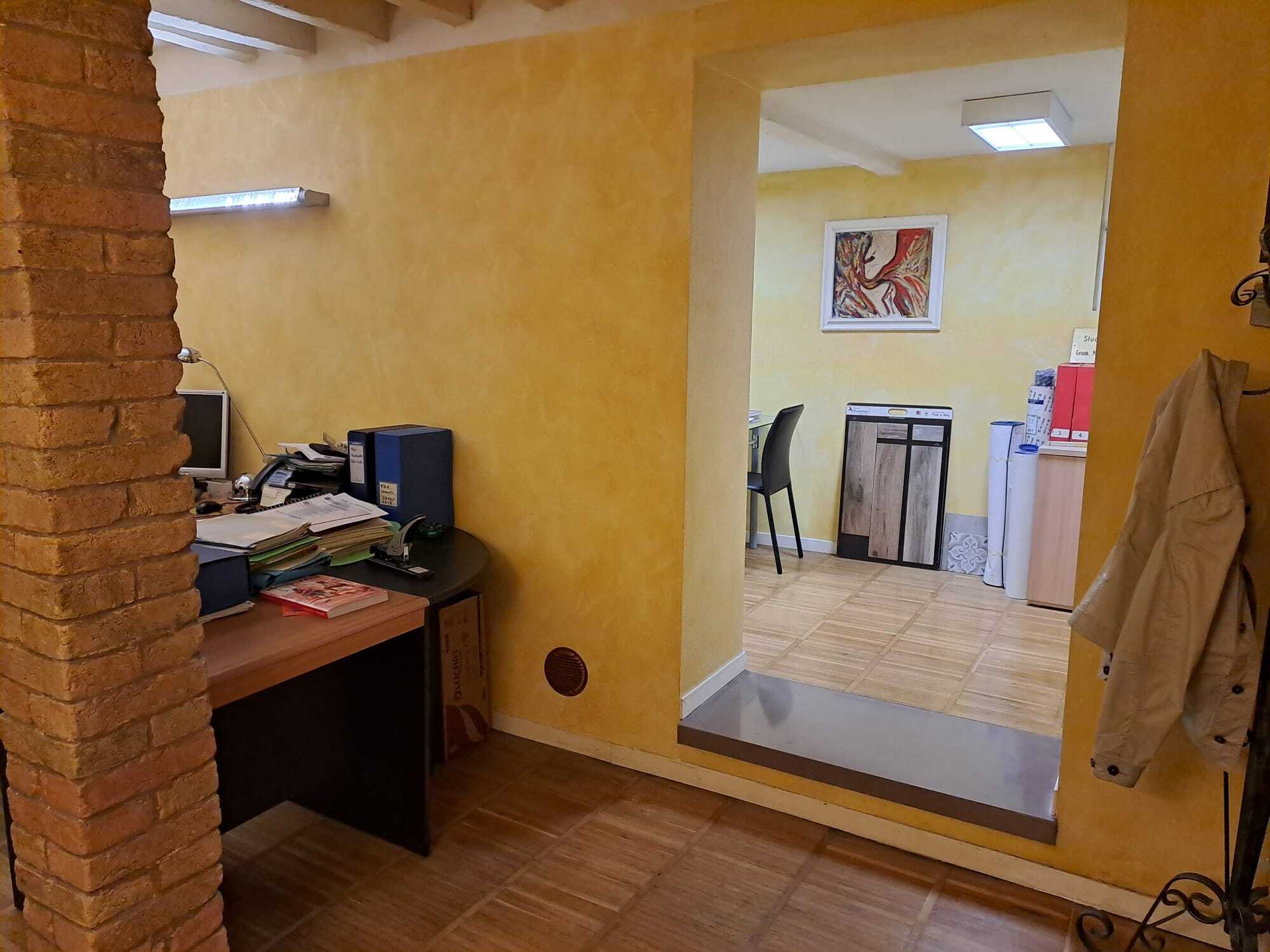 Ufficio in vendita in strada della repubblica 77, Parma