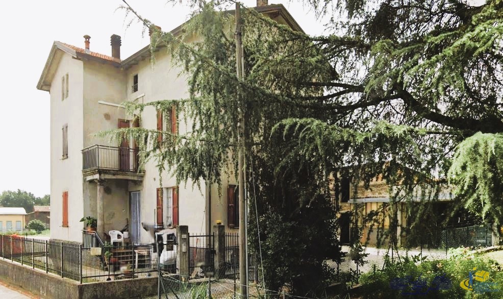 Casa indipendente in vendita in via pedemontana 50, Traversetolo