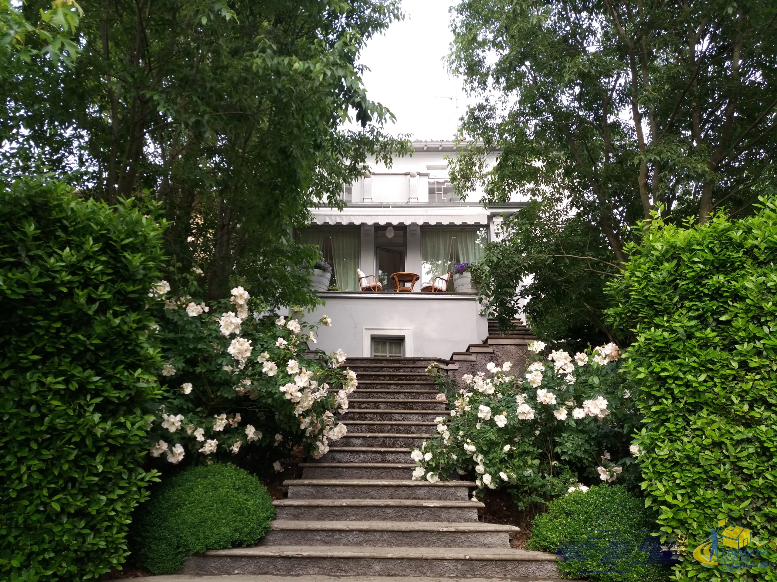 Casa indipendente in vendita a Parma