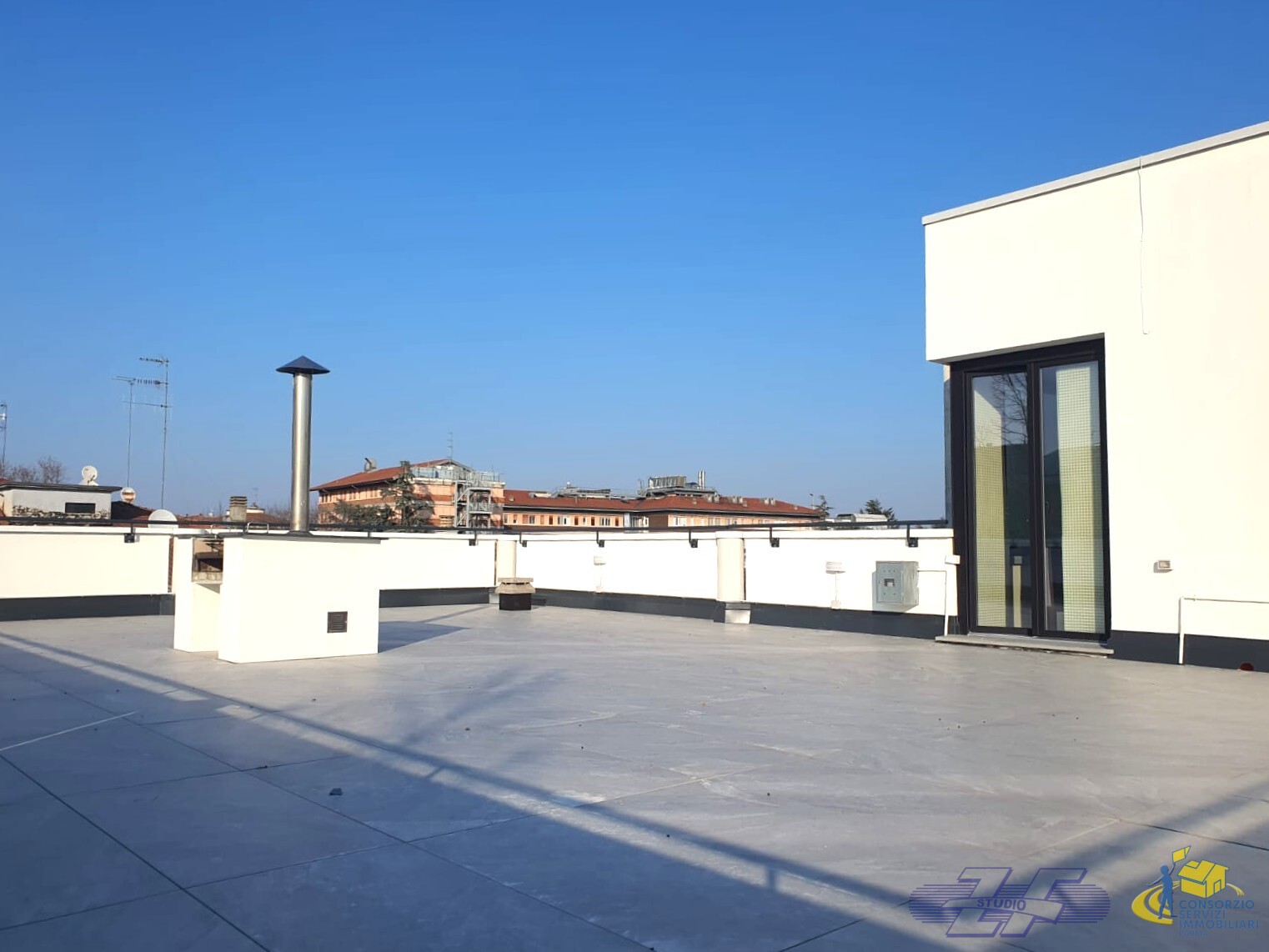 Trilocale in affitto in via alcide de gasperi, Parma