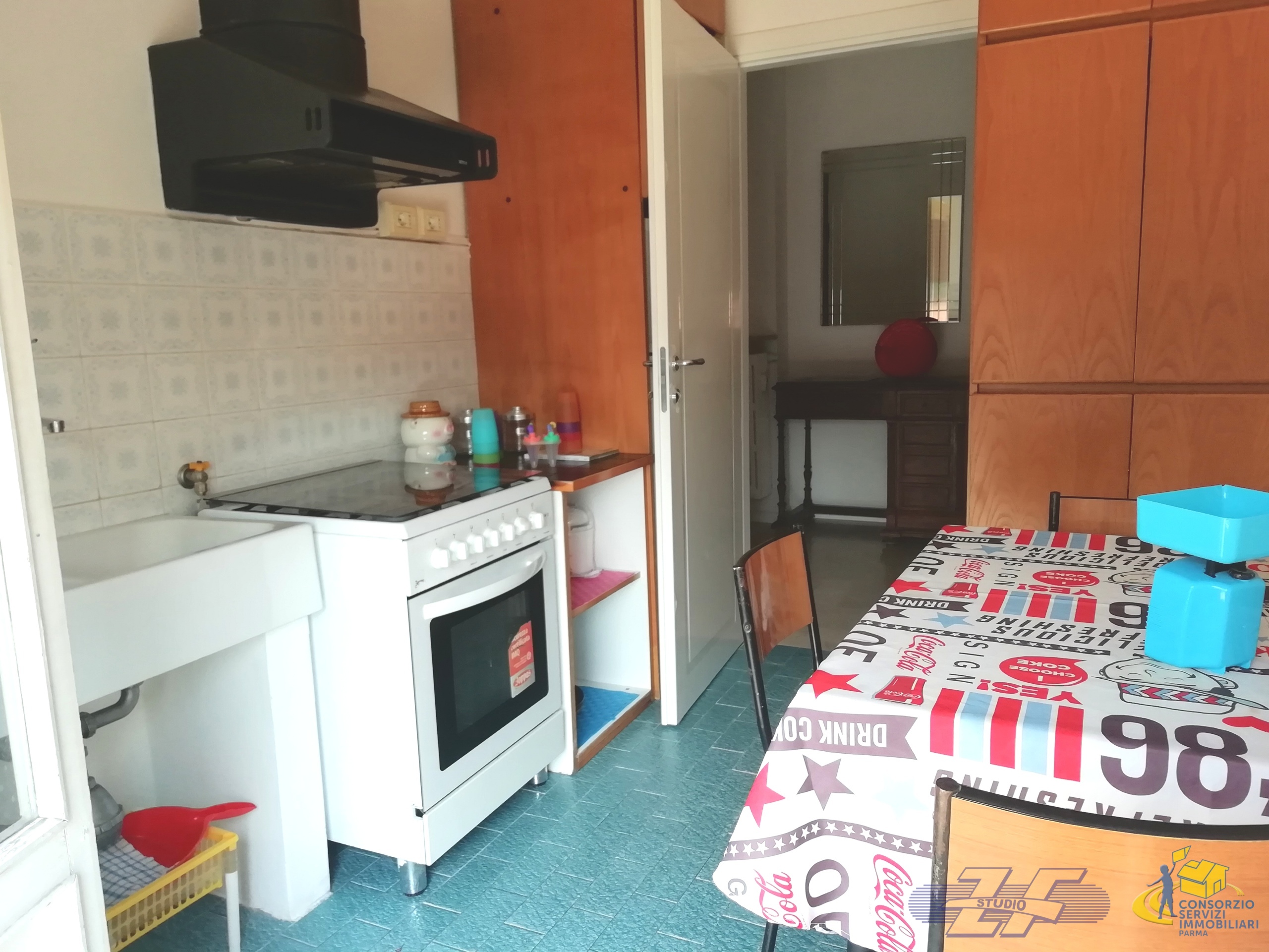 Trilocale in affitto in via marchesi 17, Parma