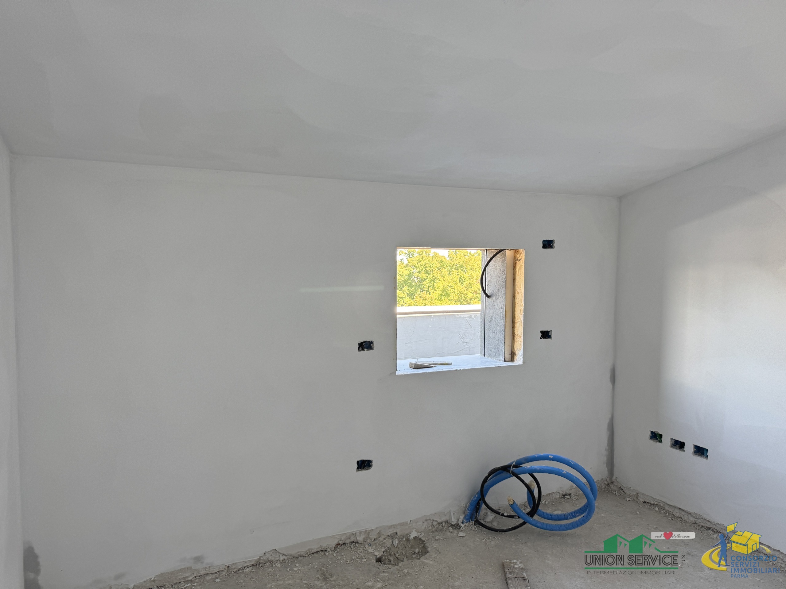 Quadrilocale con terrazzi in via alberto pasini, Parma