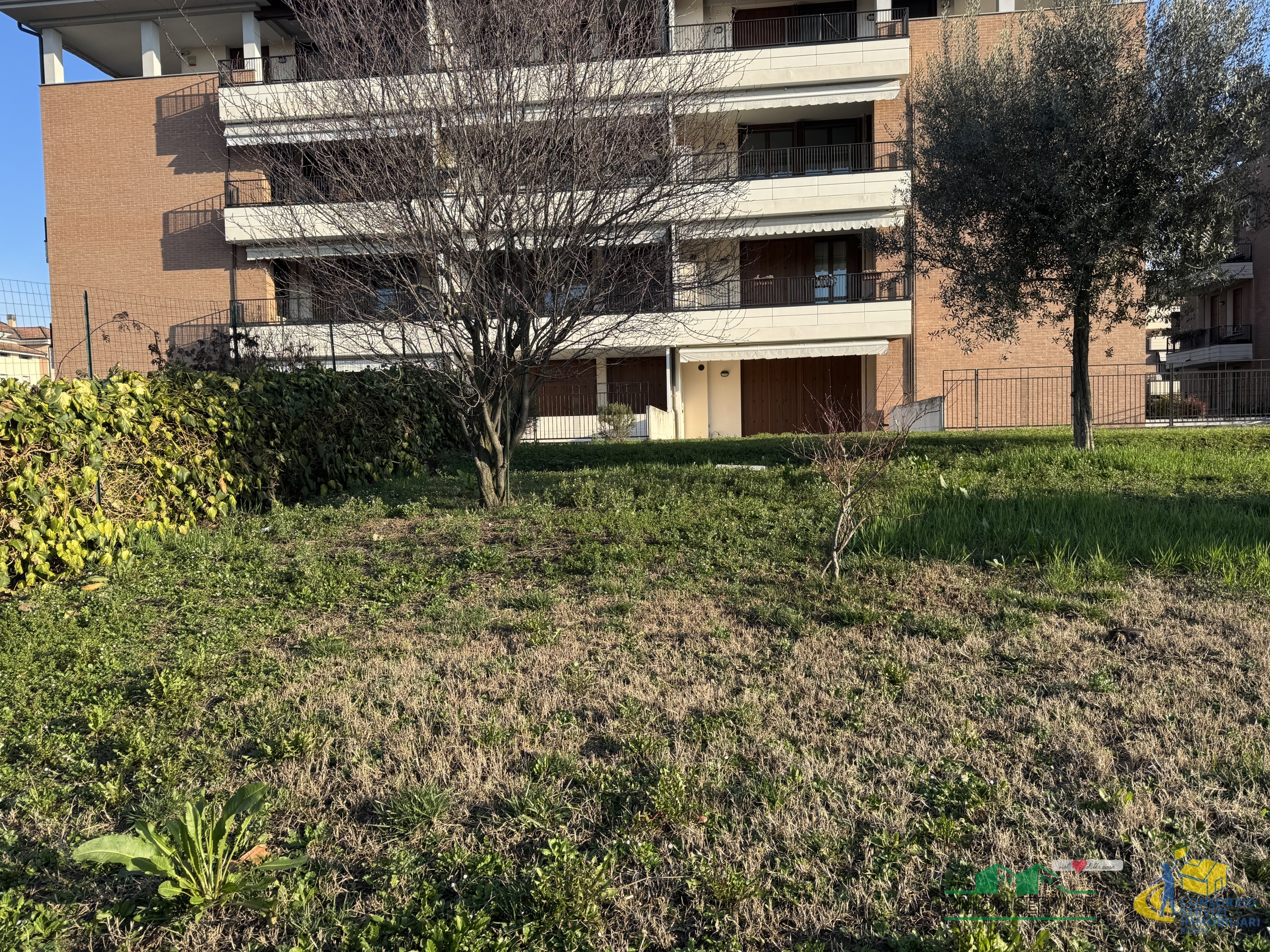 Trilocale con giardino in via buozzi, Parma