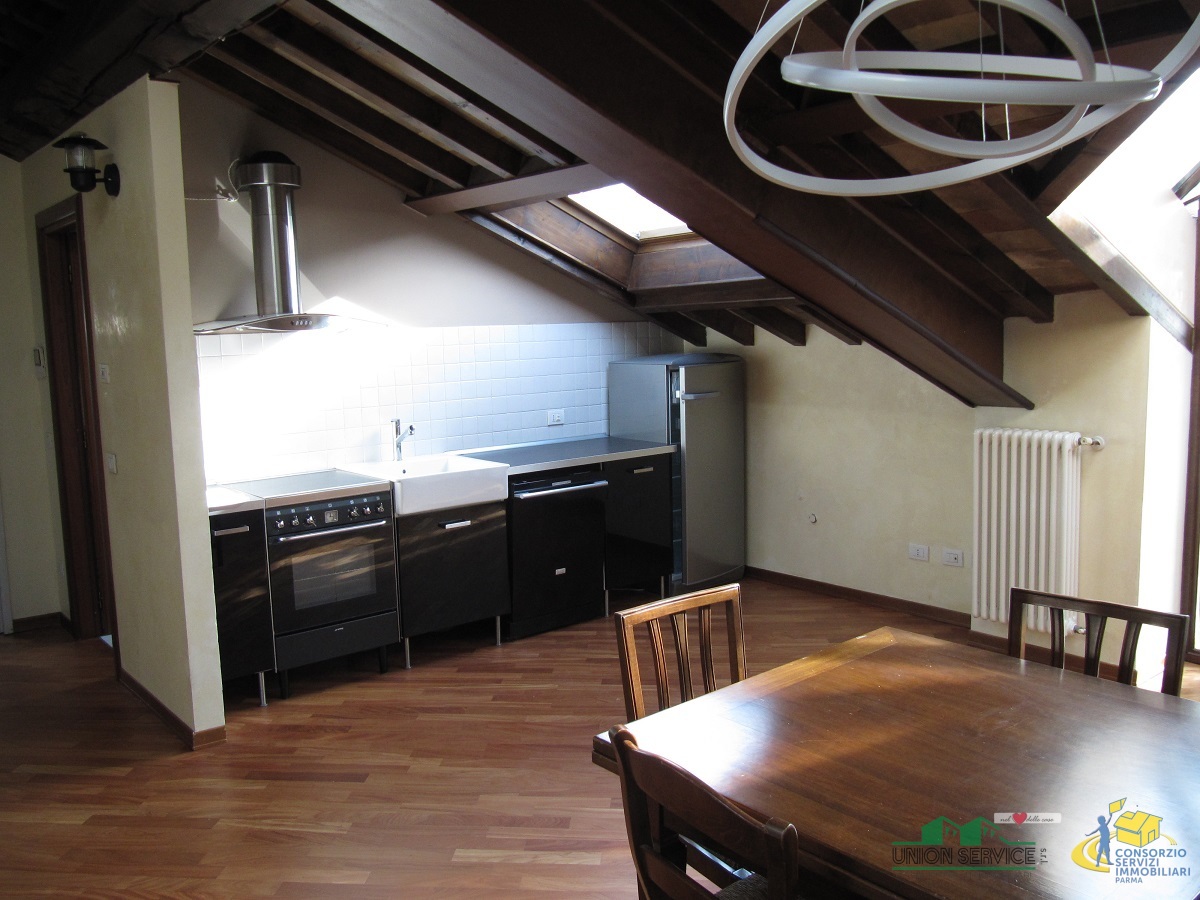 Trilocale in affitto in strada petrarca, Parma