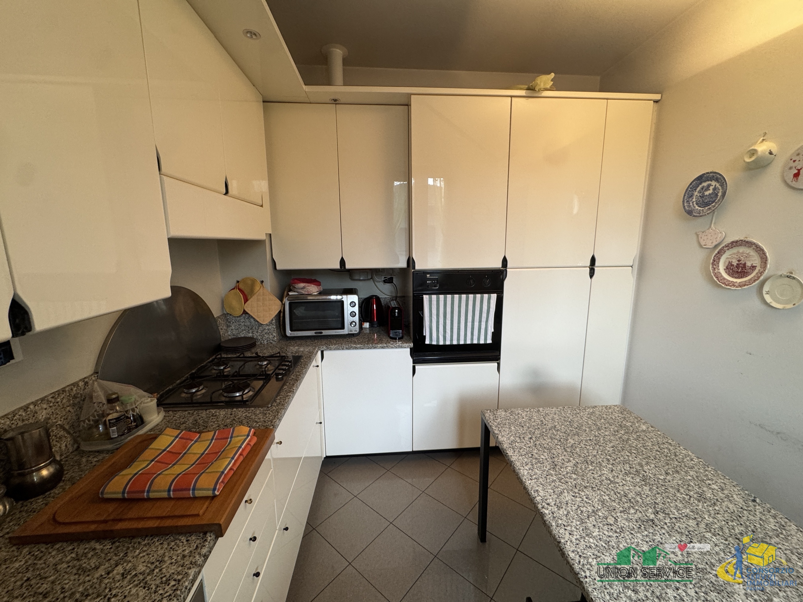 Appartamento con giardino in via pellegrino riccardi, Parma