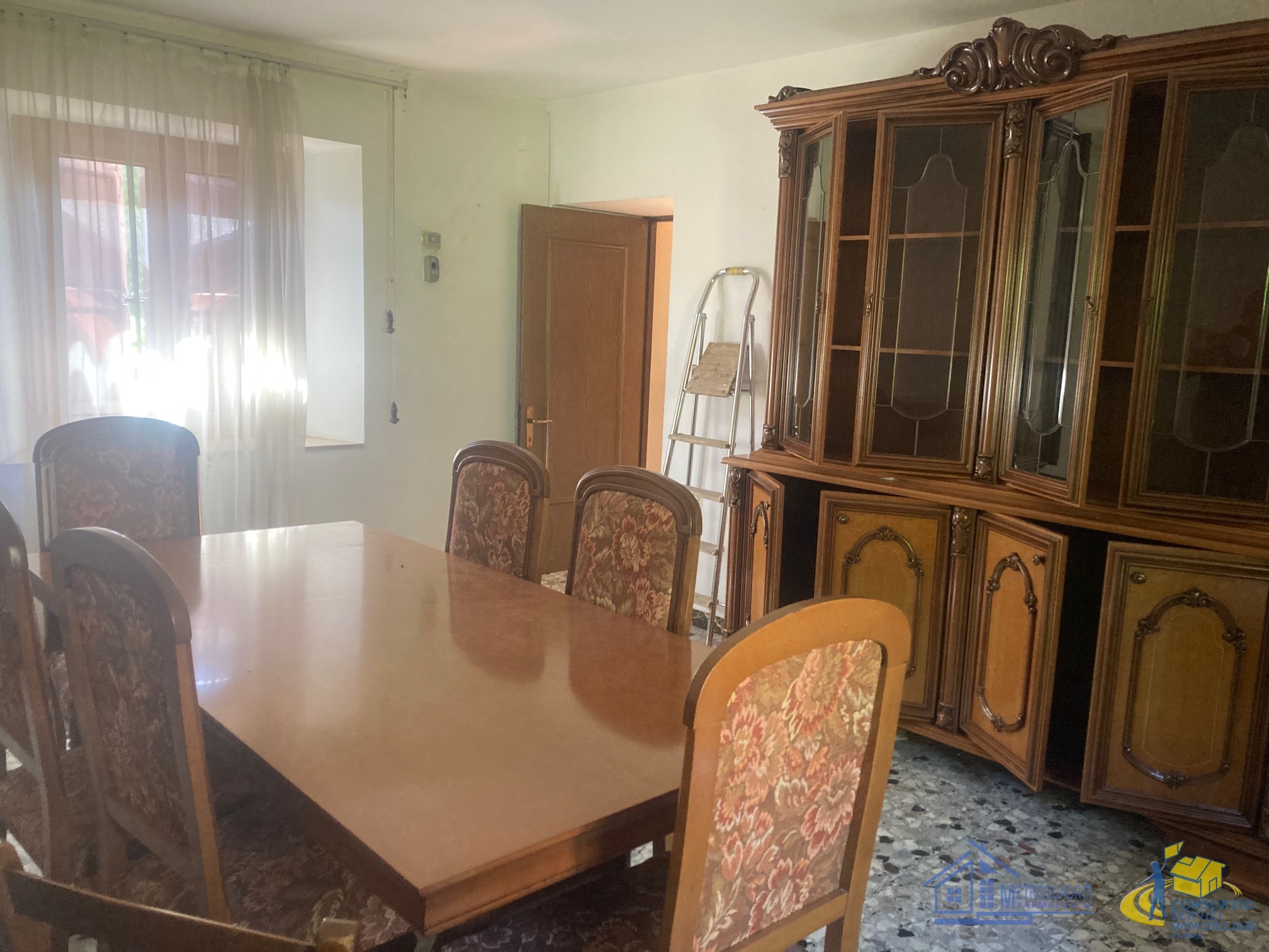 Casa indipendente da ristrutturare a Monchio delle Corti