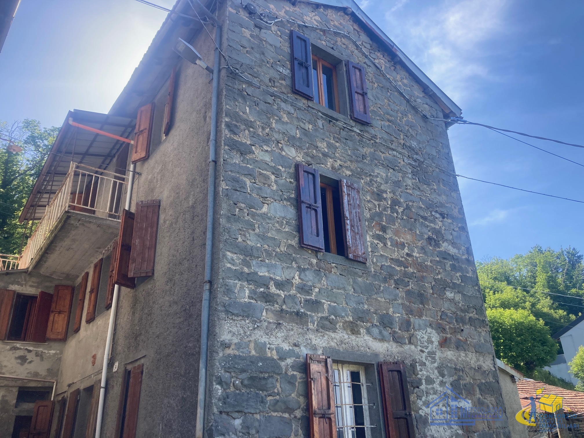 Casa indipendente da ristrutturare a Monchio delle Corti