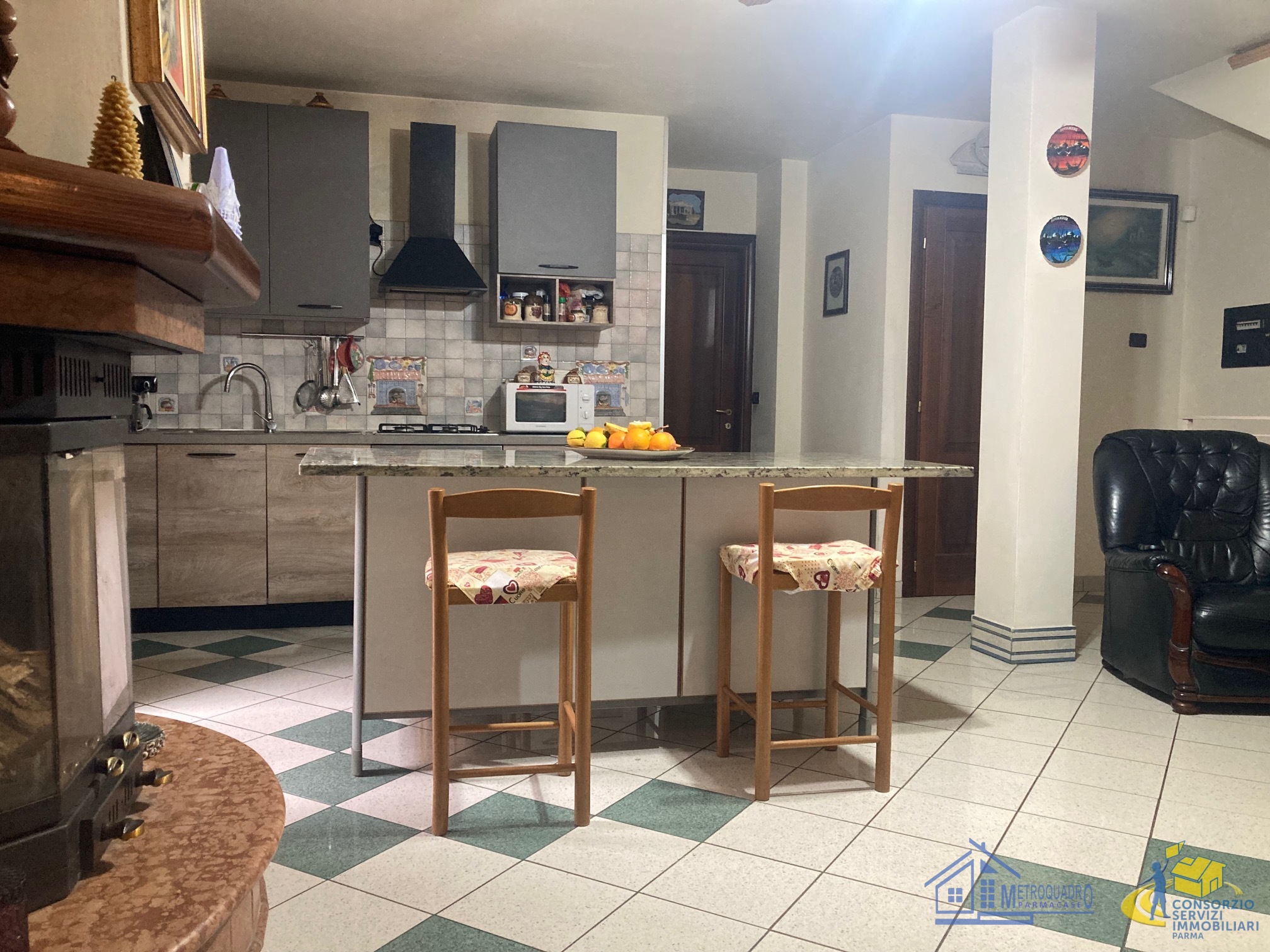 Casa indipendente con giardino a Parma