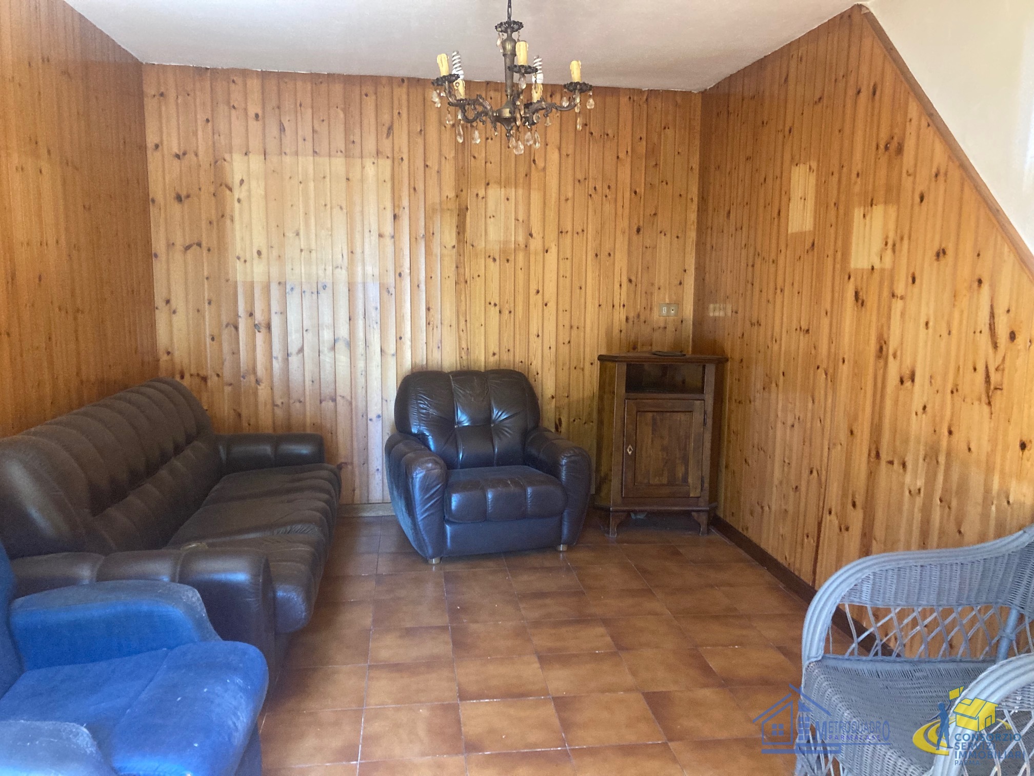 Casa indipendente da ristrutturare a Monchio delle Corti