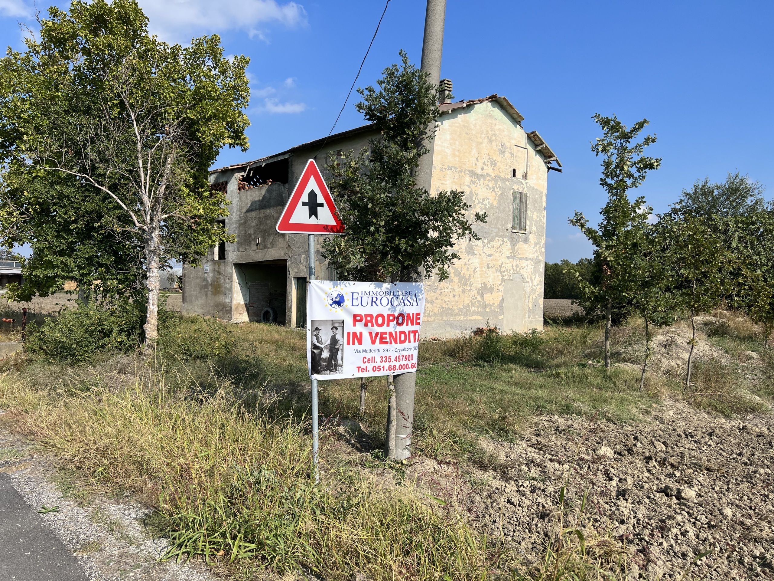 Rustico da ristrutturare in via madonna 14, Camposanto