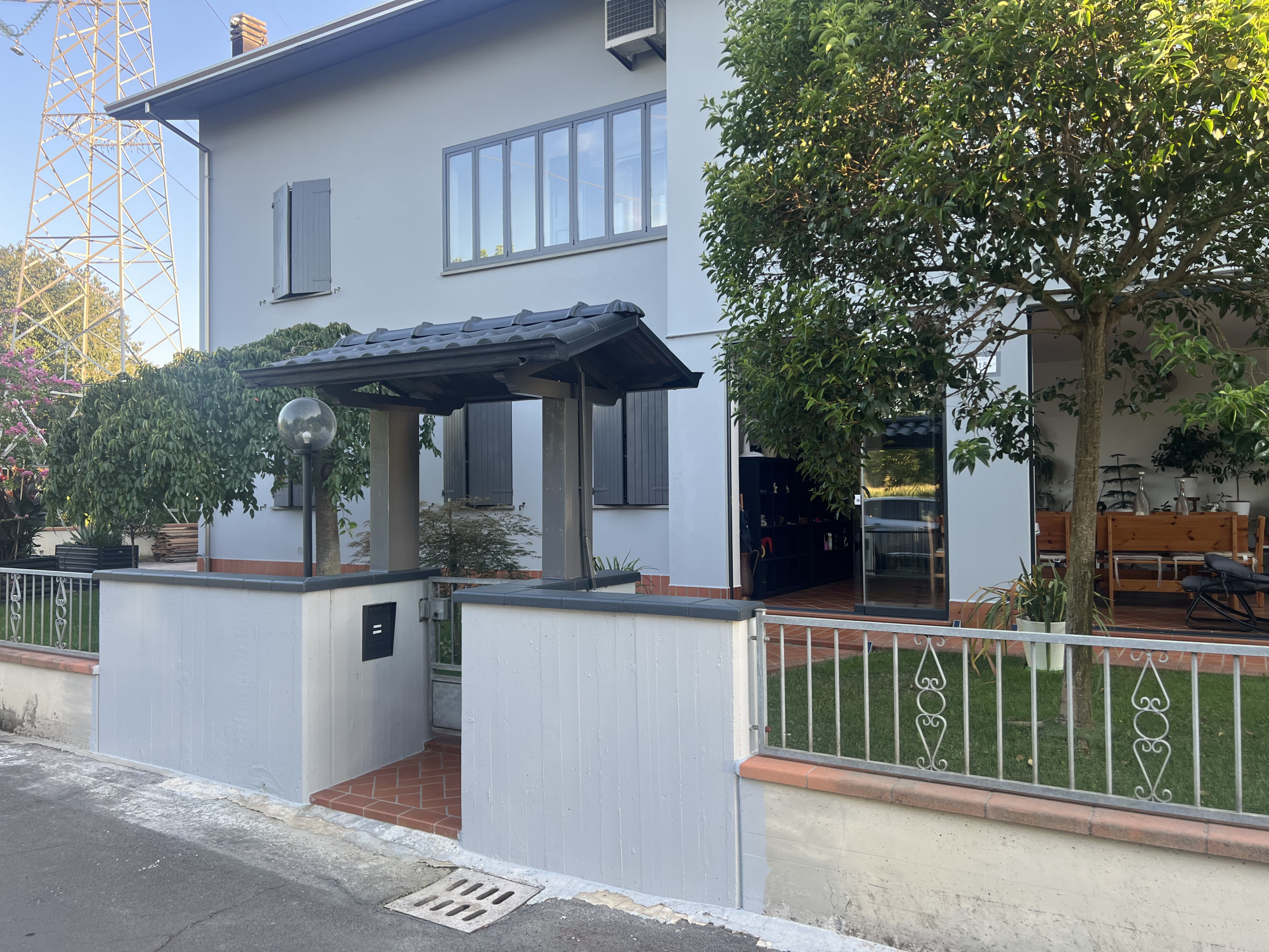 Casa indipendente con giardino in via f. zanardi 184, Crevalcore