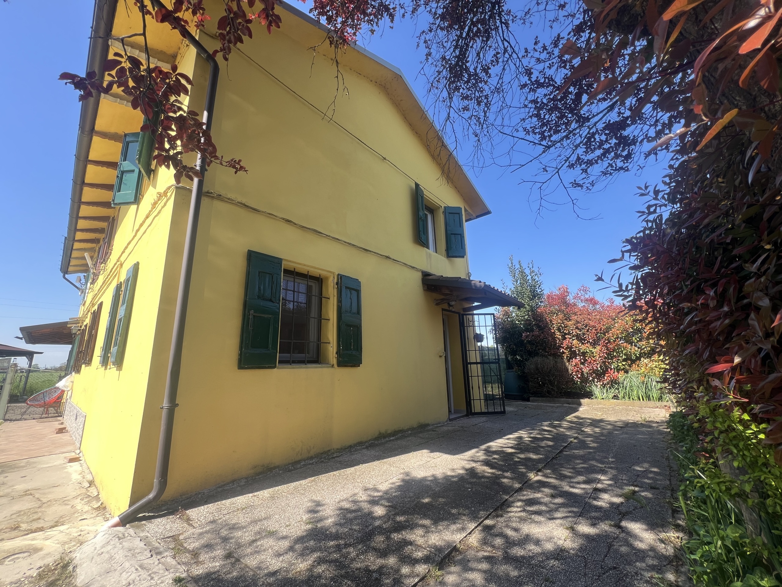 Casa indipendente con giardino in strada provinciale di crevalcore 101, San Giovanni in Persiceto