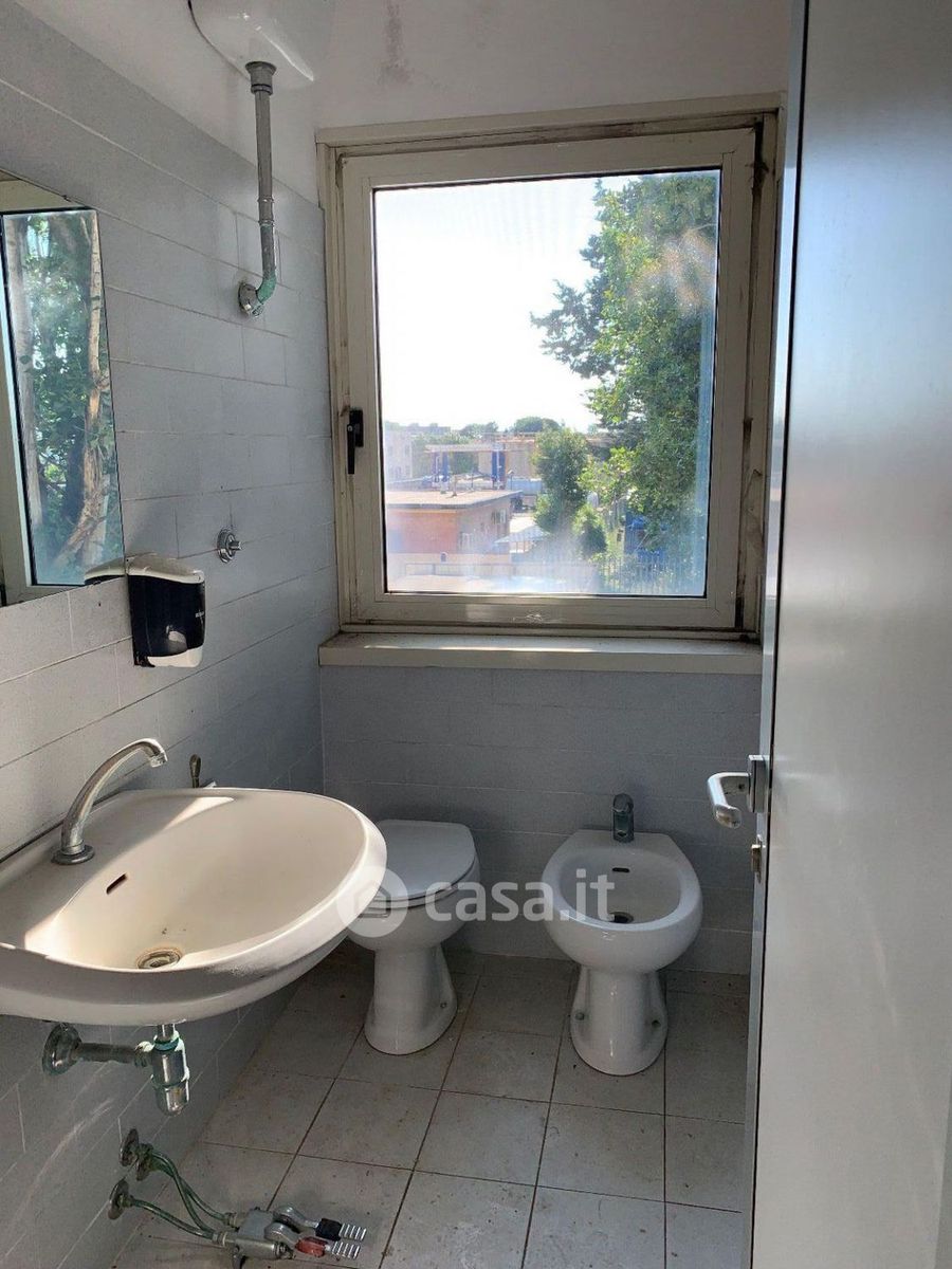 Capannone in vendita a Livorno