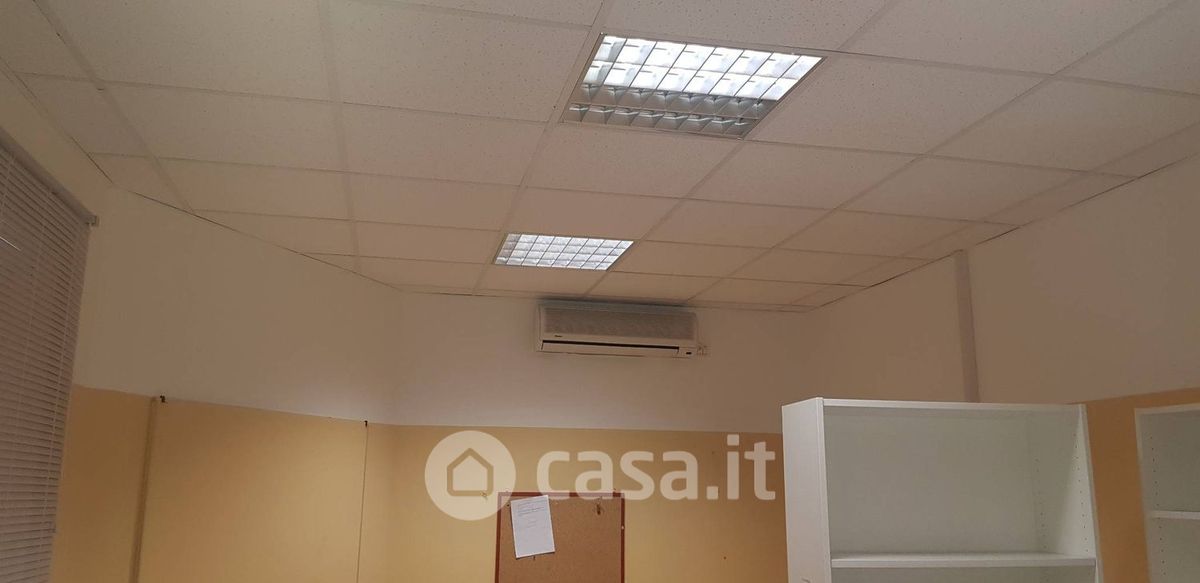 Ufficio in affitto a Collesalvetti