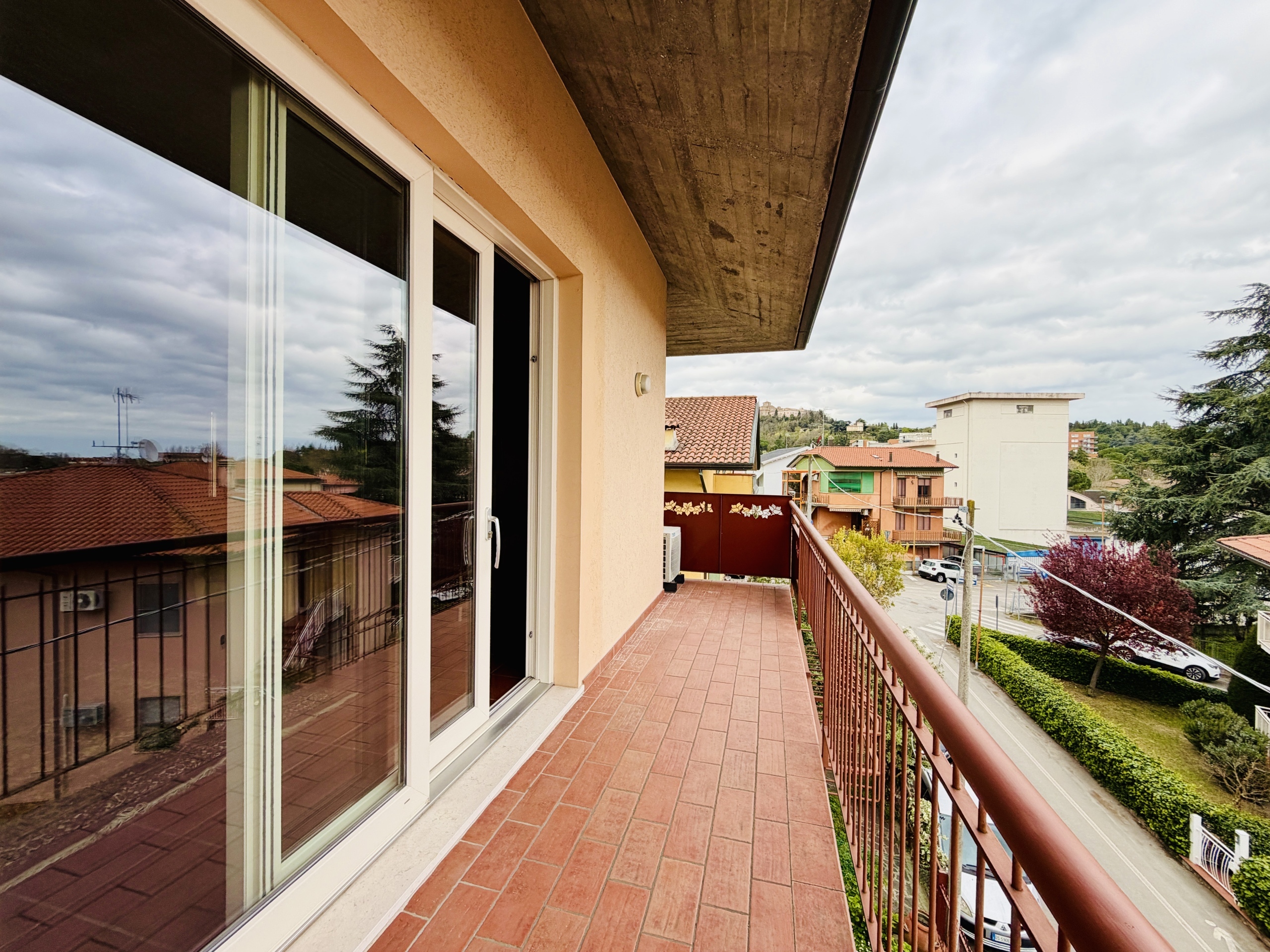 Attico con terrazzo in via santa chiara 20, Cesena