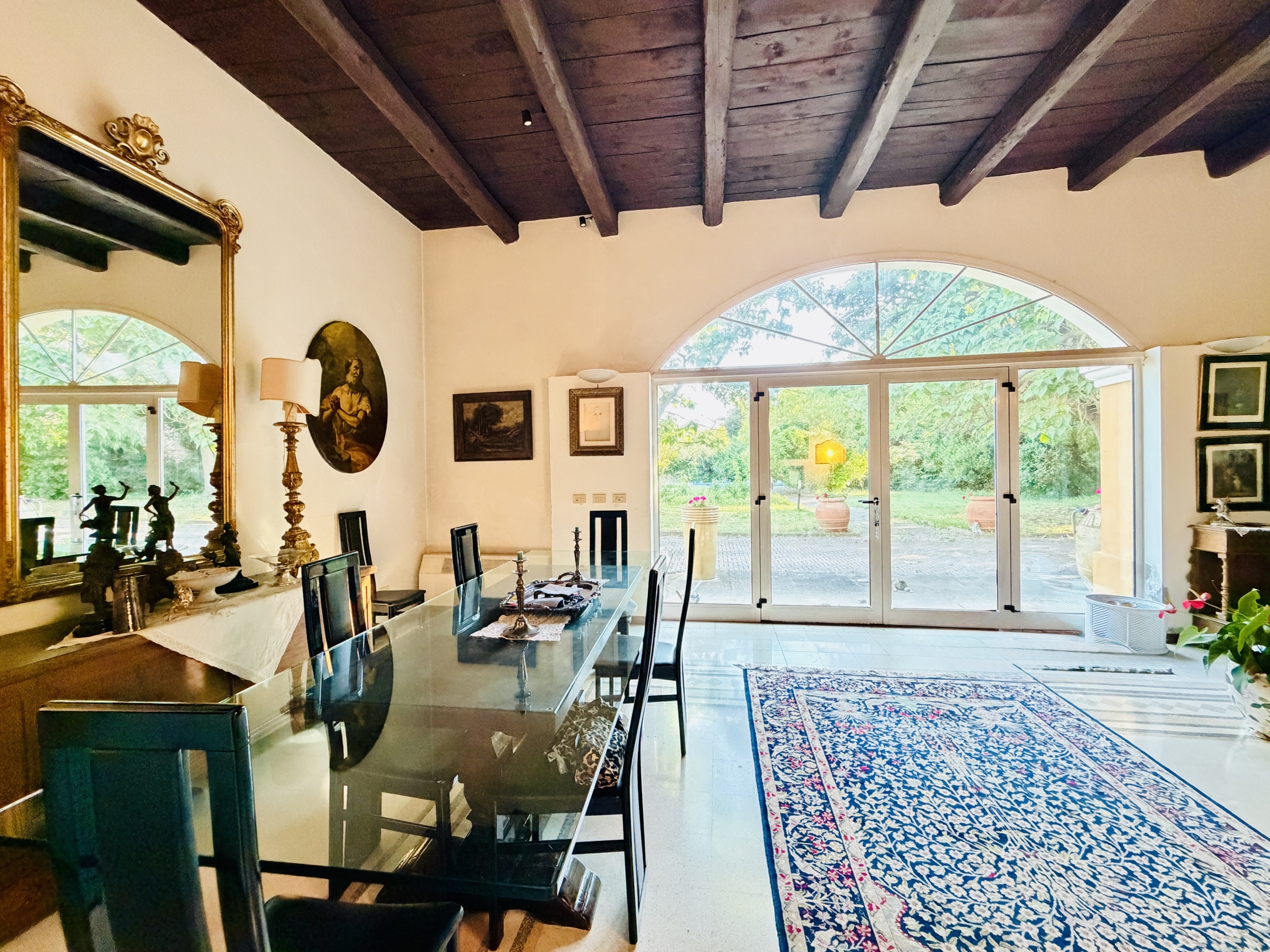 Villa con giardino in vicinale papa 675, Cesena
