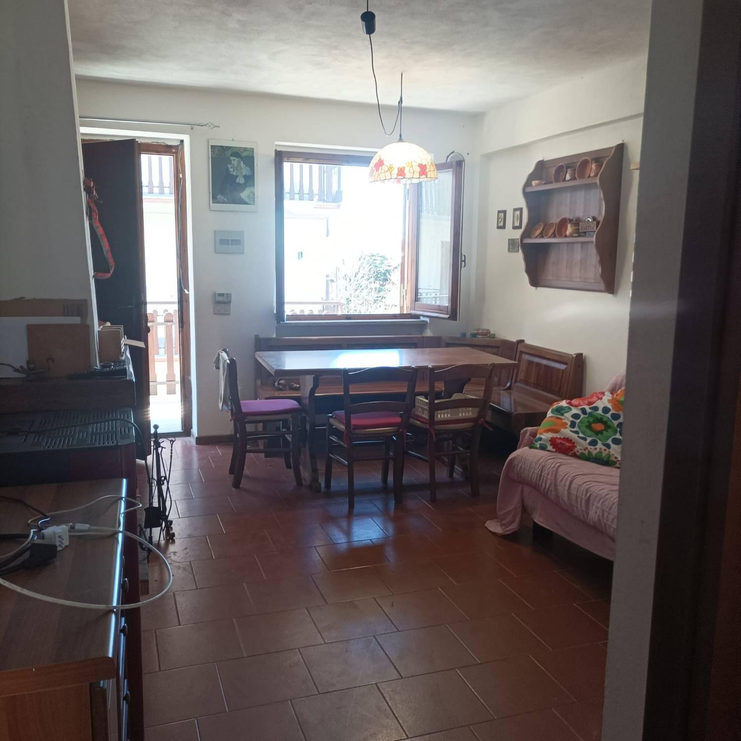 Casa vacanza Bilocale in vendita a Lucoli