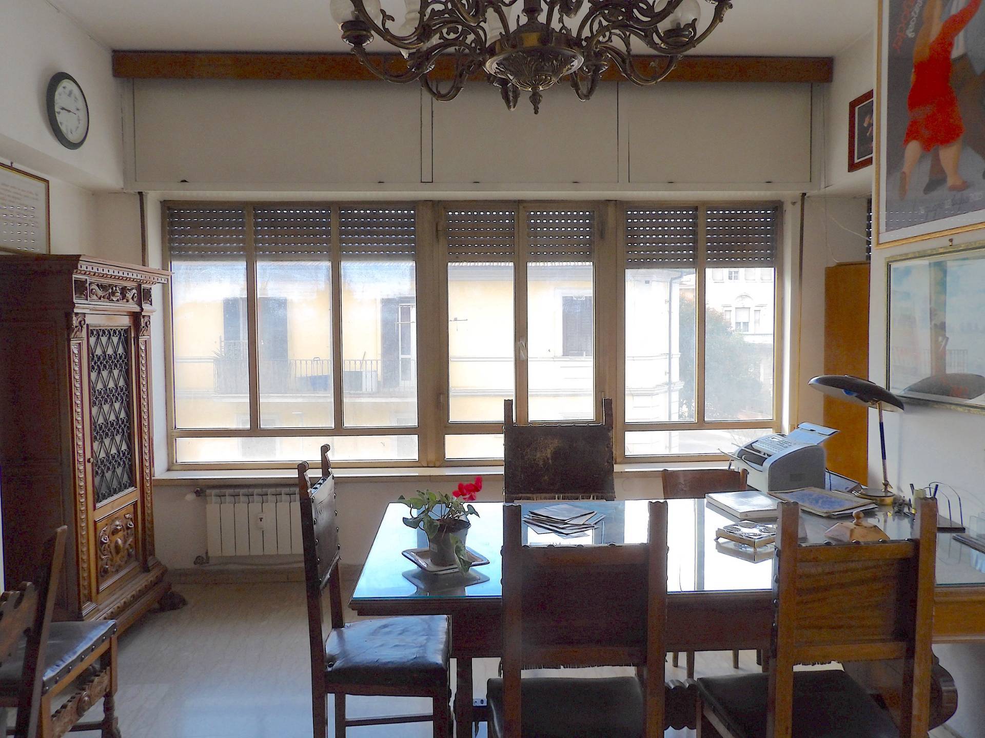 Studio/Ufficio in affitto a Terni, Citt Giardino