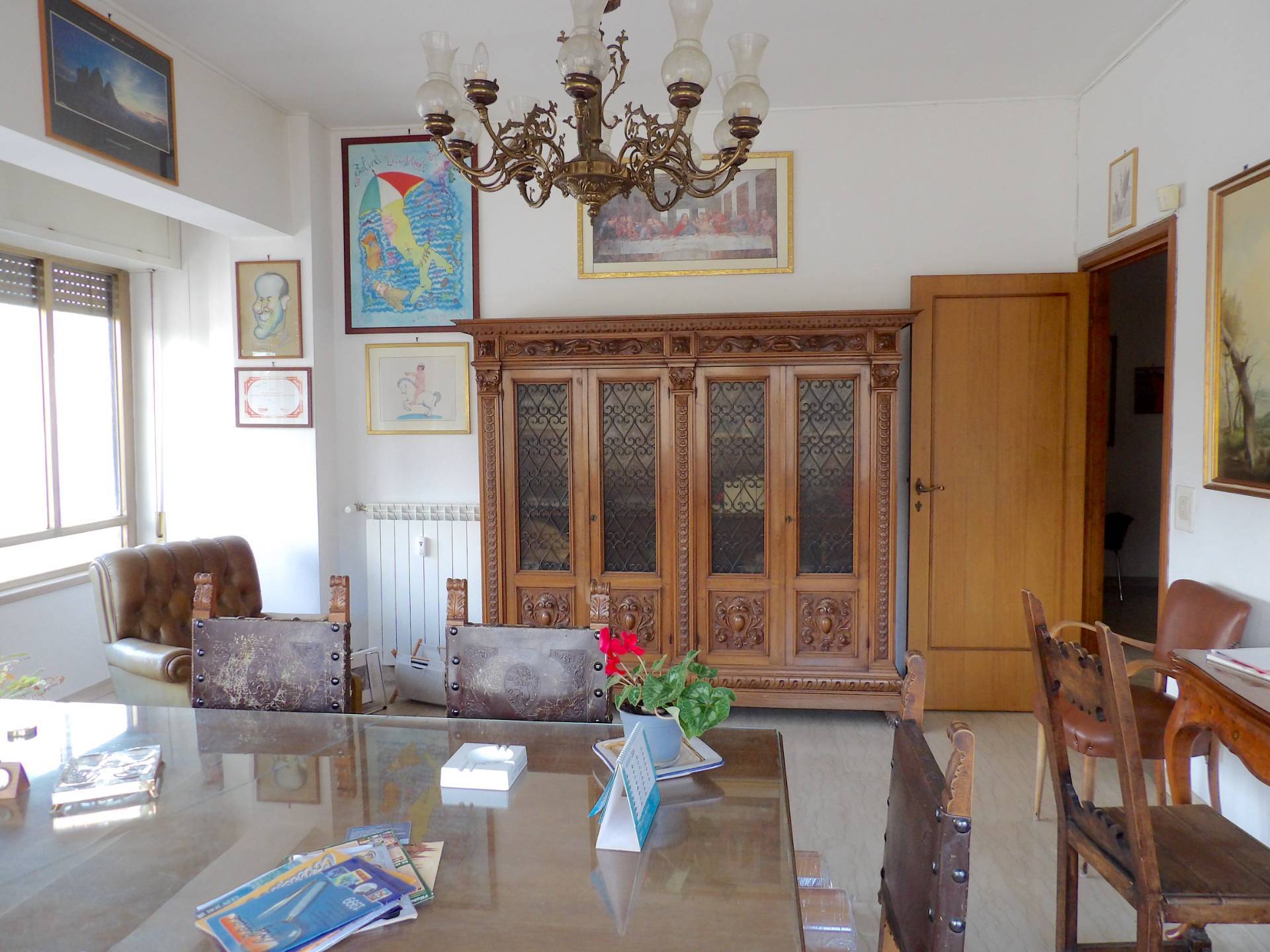 Studio/Ufficio in affitto a Terni, Citt Giardino