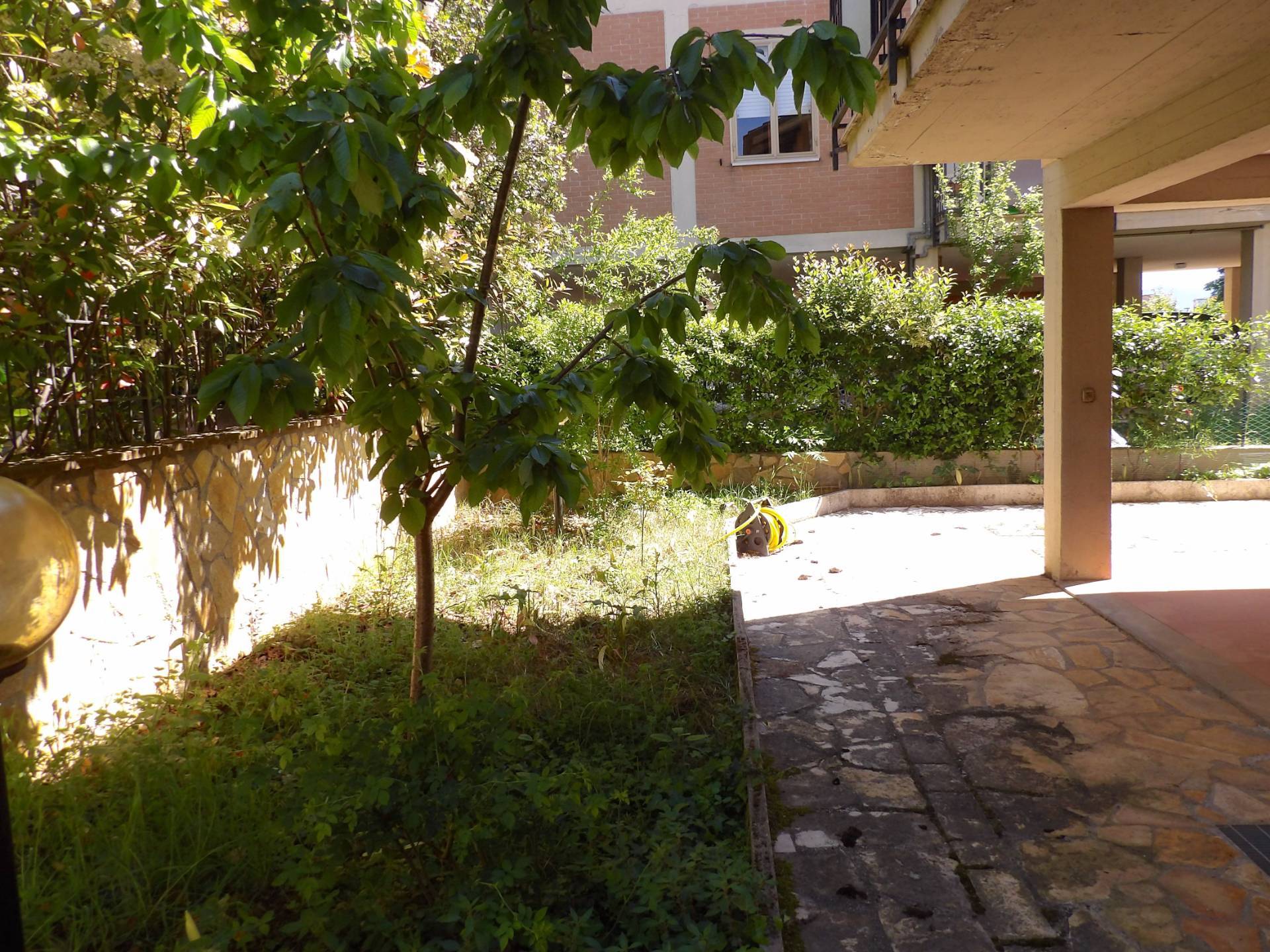 Porzione di bifamiliare in vendita a Terni, Gabeletta