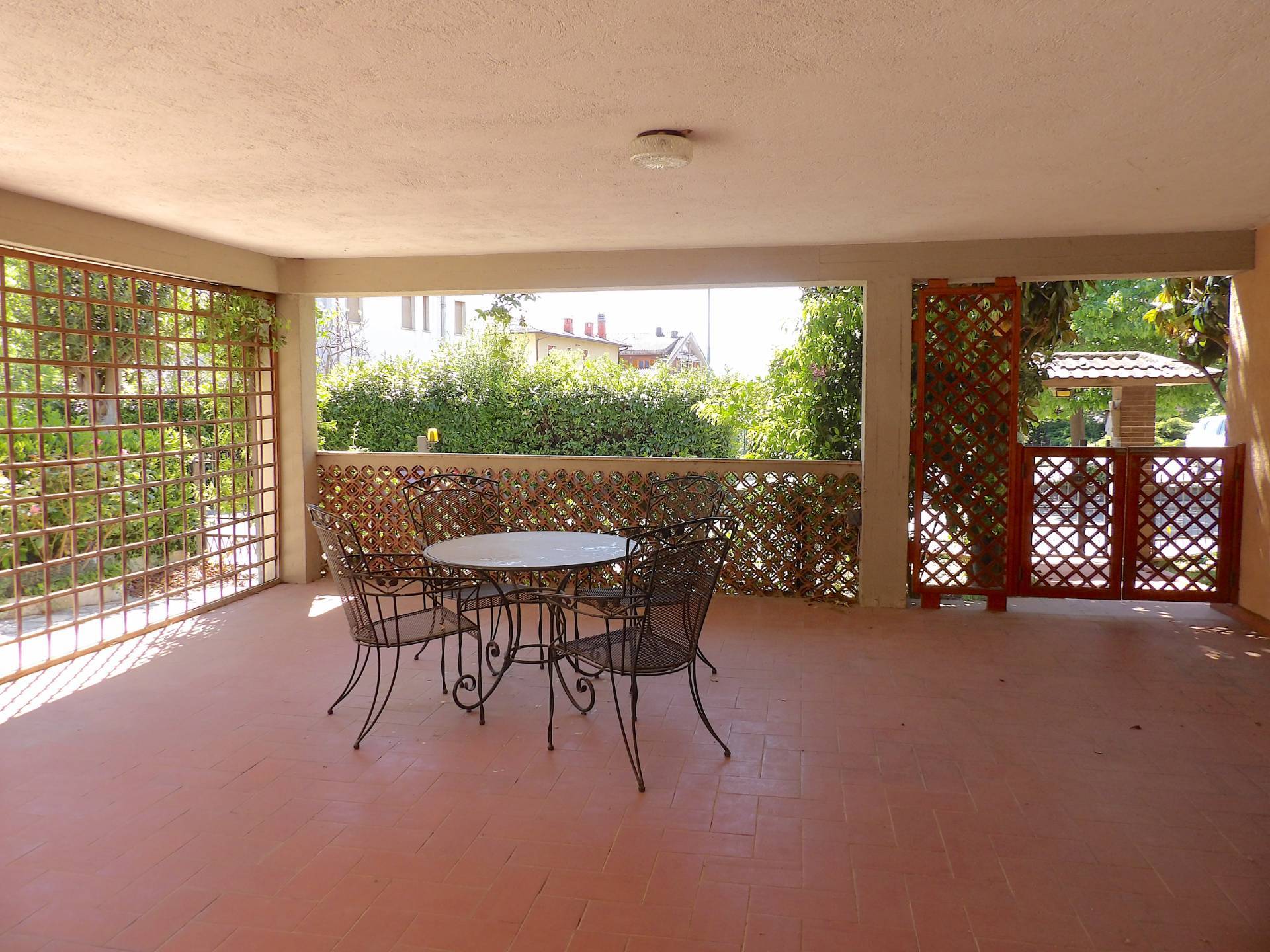 Porzione di bifamiliare in vendita a Terni, Gabeletta