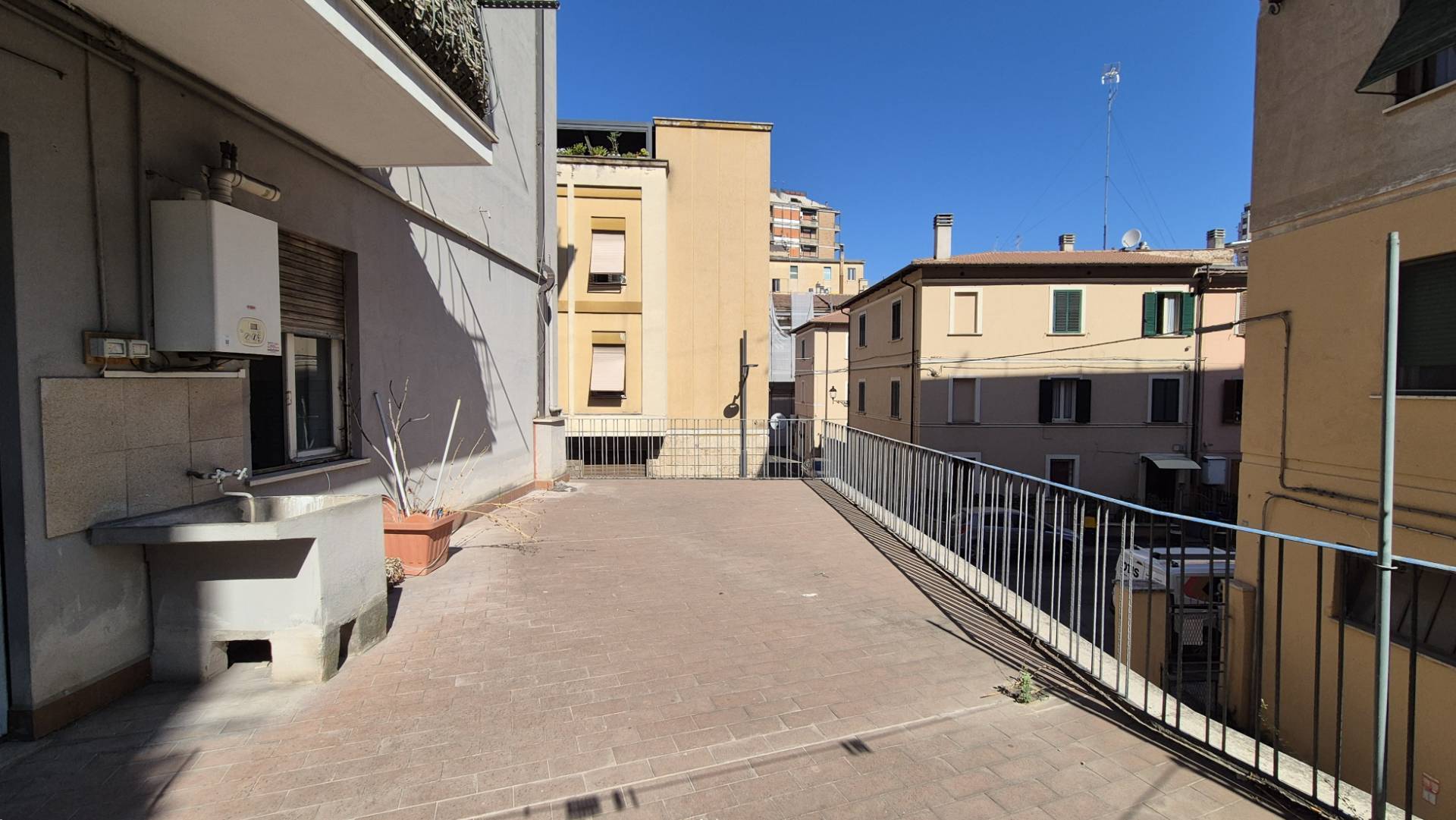 Appartamento in vendita a Terni, Semicentro