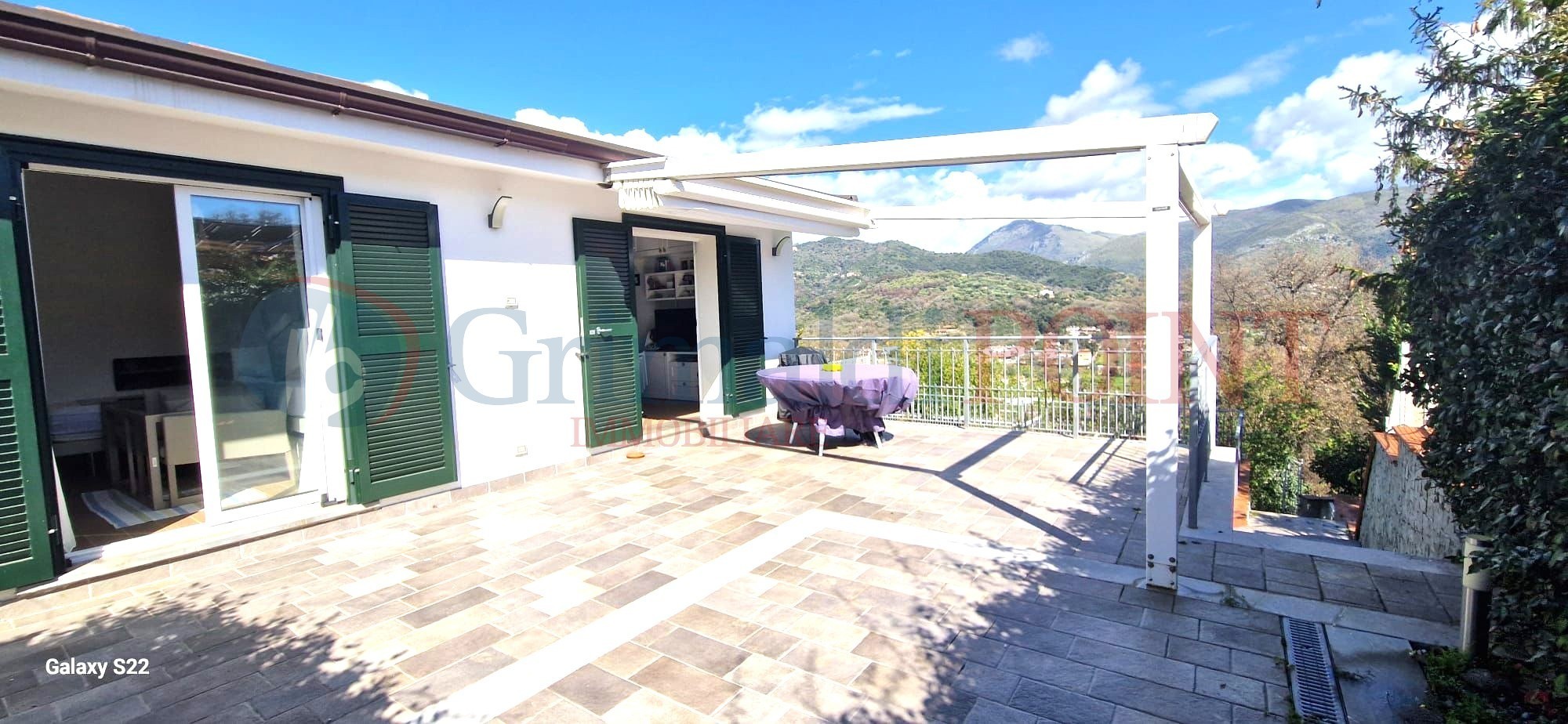 Casa indipendente con giardino a Centola