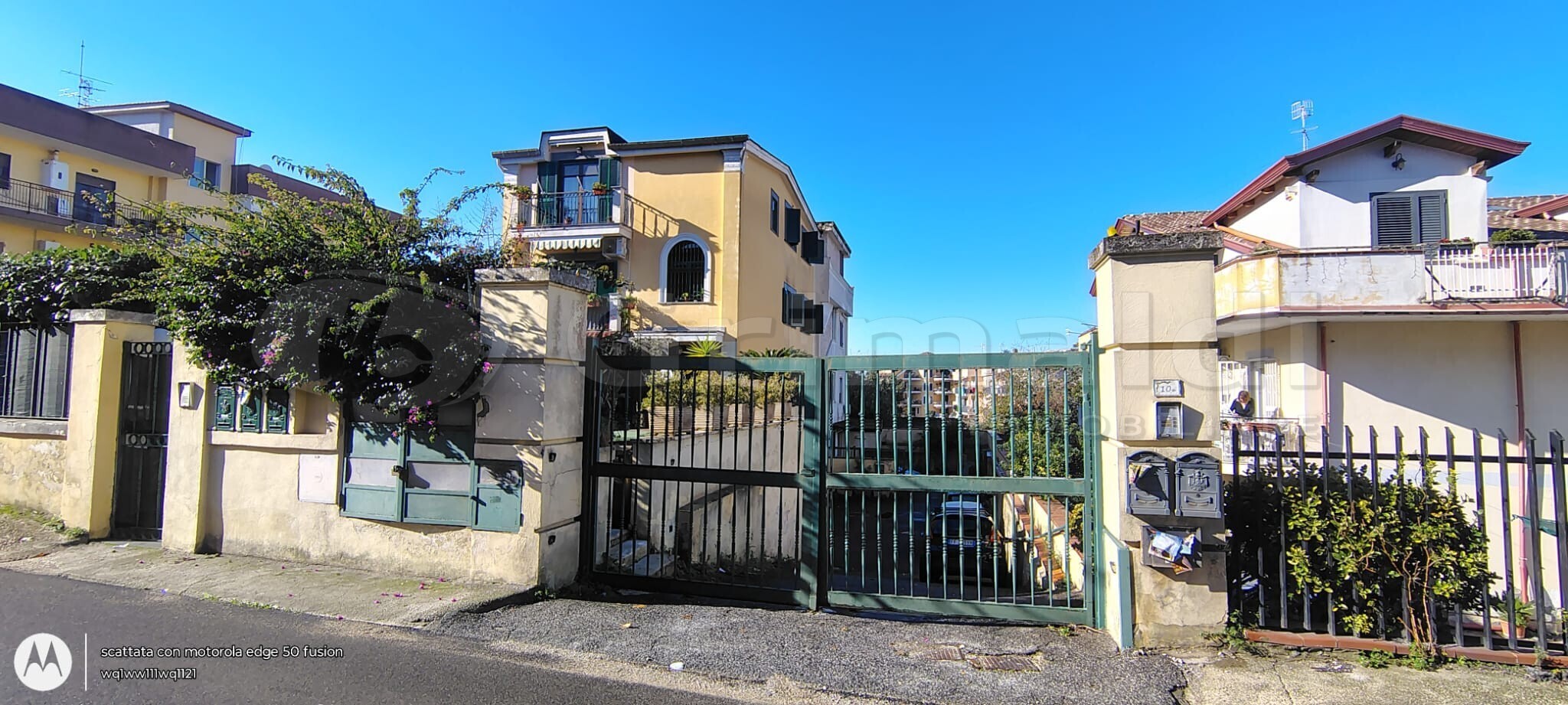 Trilocale con terrazzo in via viticella 10, Quarto